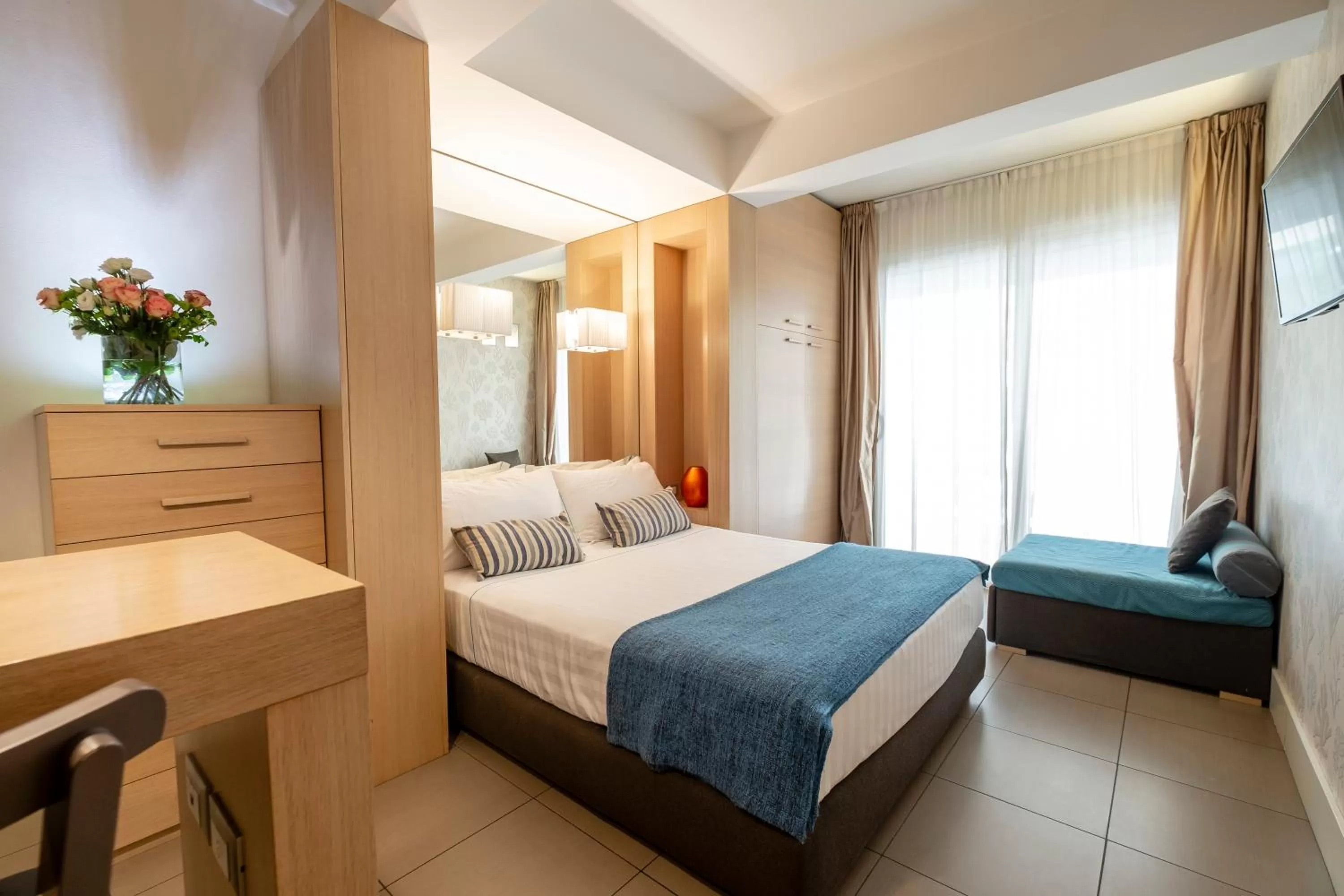 Bed in Le Rose Spa Hotel