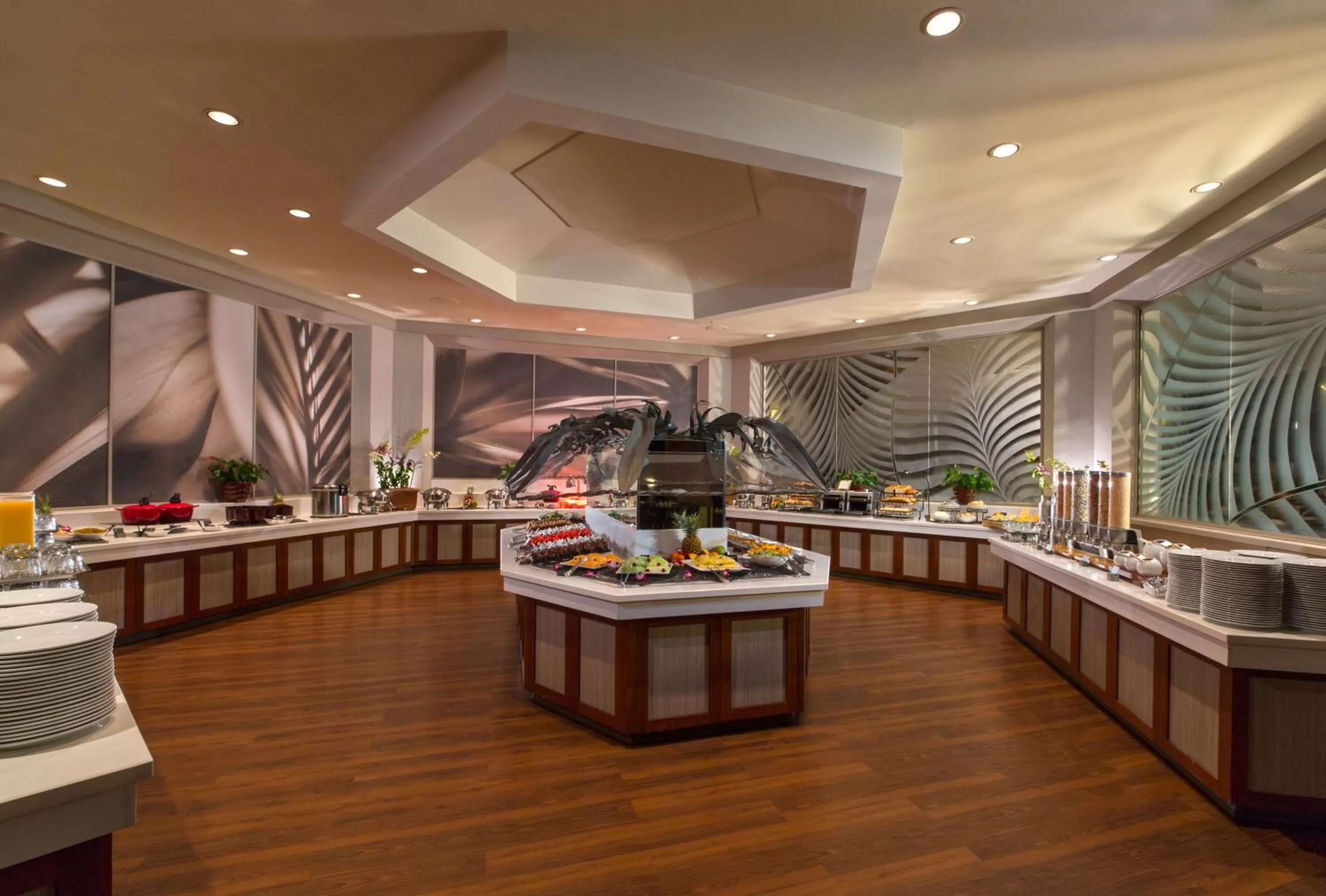 Restaurant/places to eat in Hyatt Regency Maui Resort & Spa