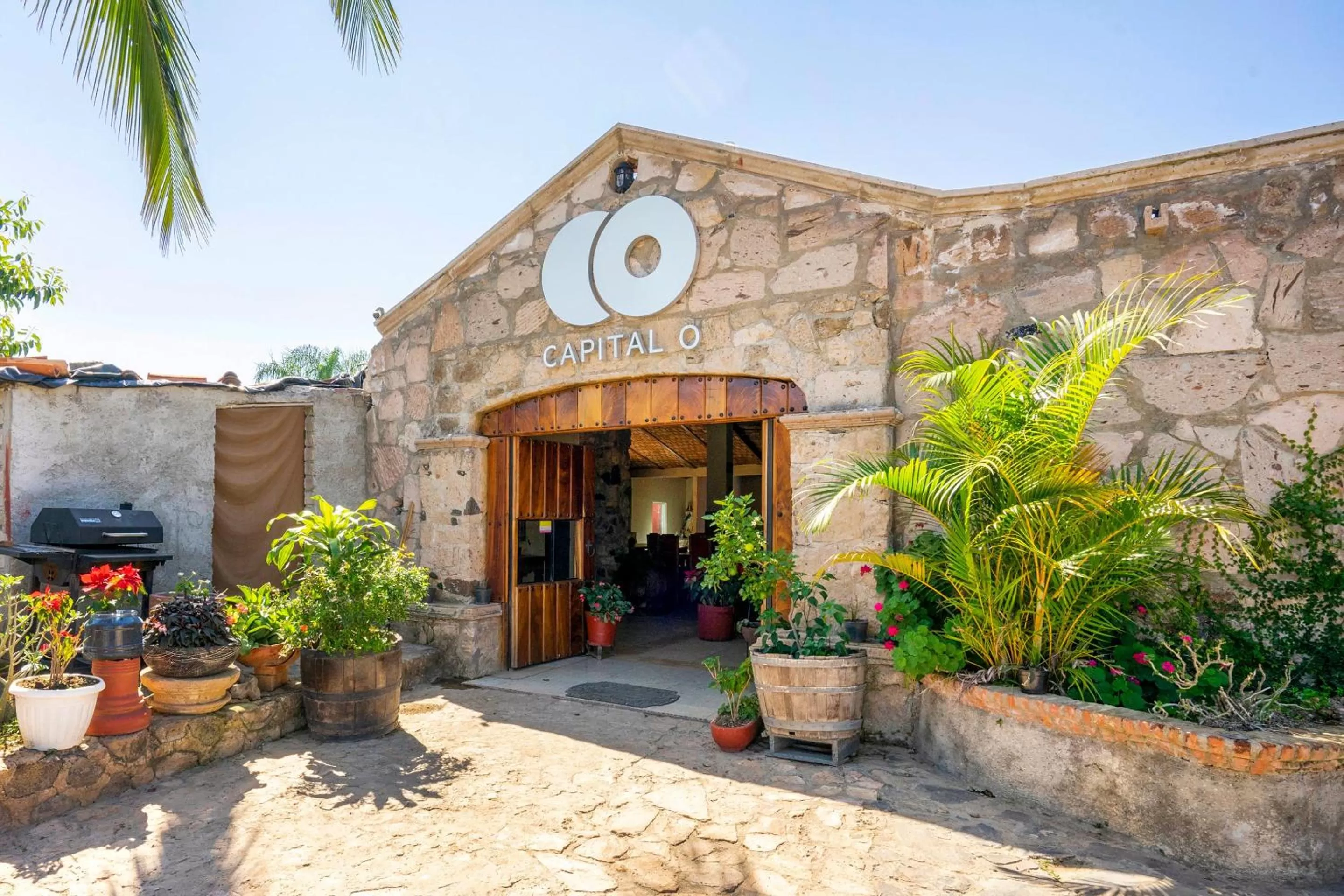 Facade/entrance in Collection O Hotel Monte Agave