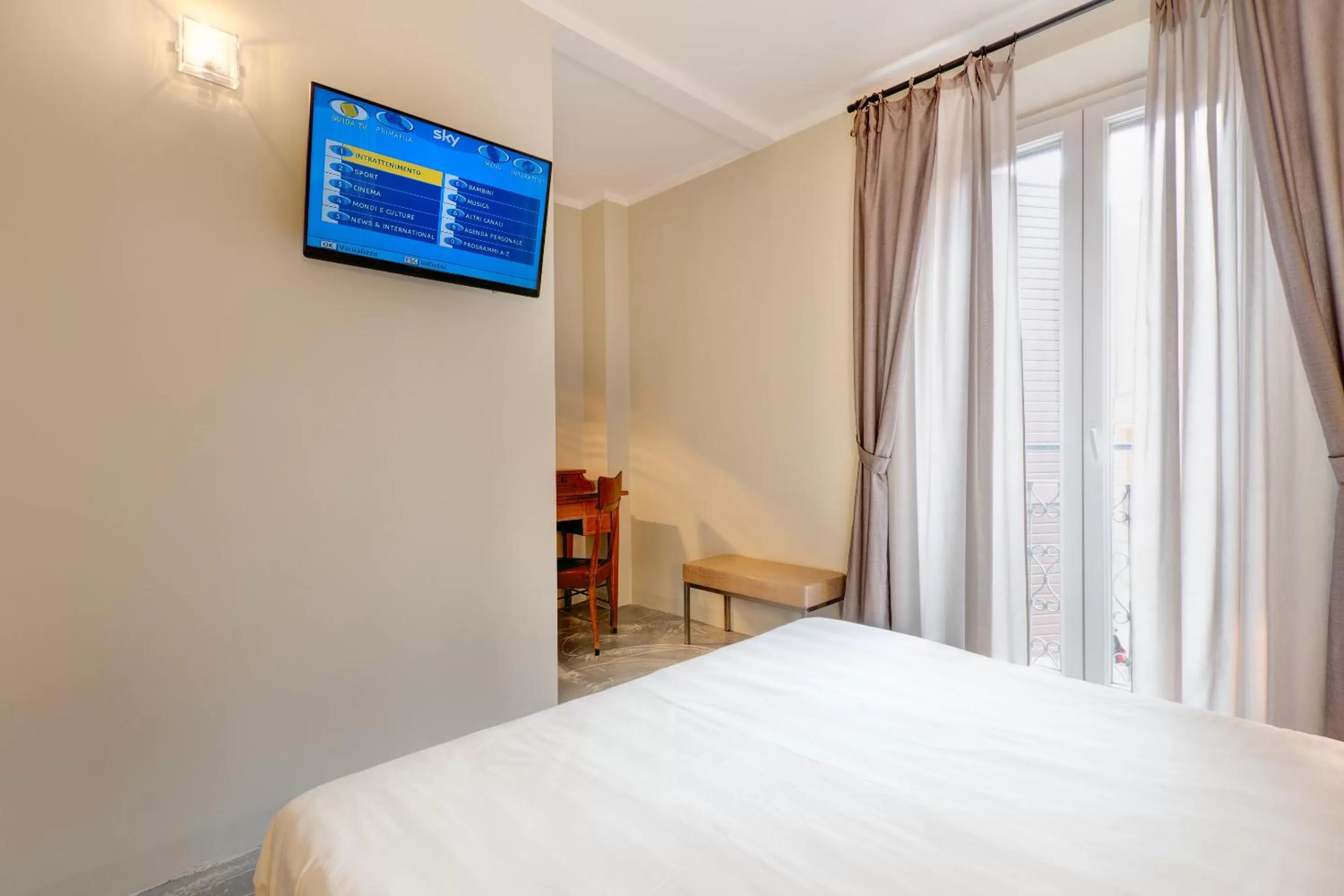 TV and multimedia, Bed in Il Convento Dei Fiori Di Seta
