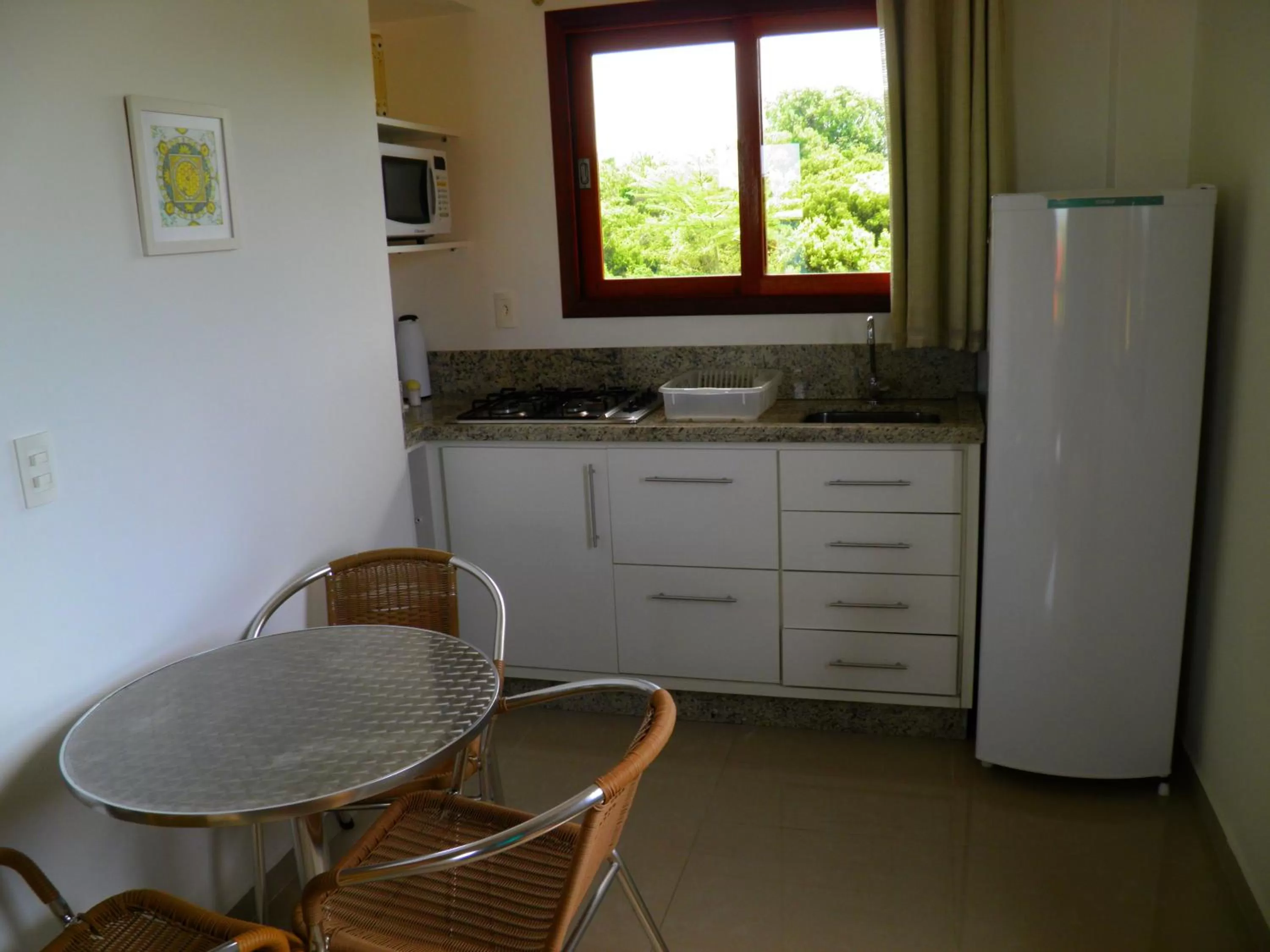 Kitchen or kitchenette, Kitchen/Kitchenette in Pousada Mar de Cristal