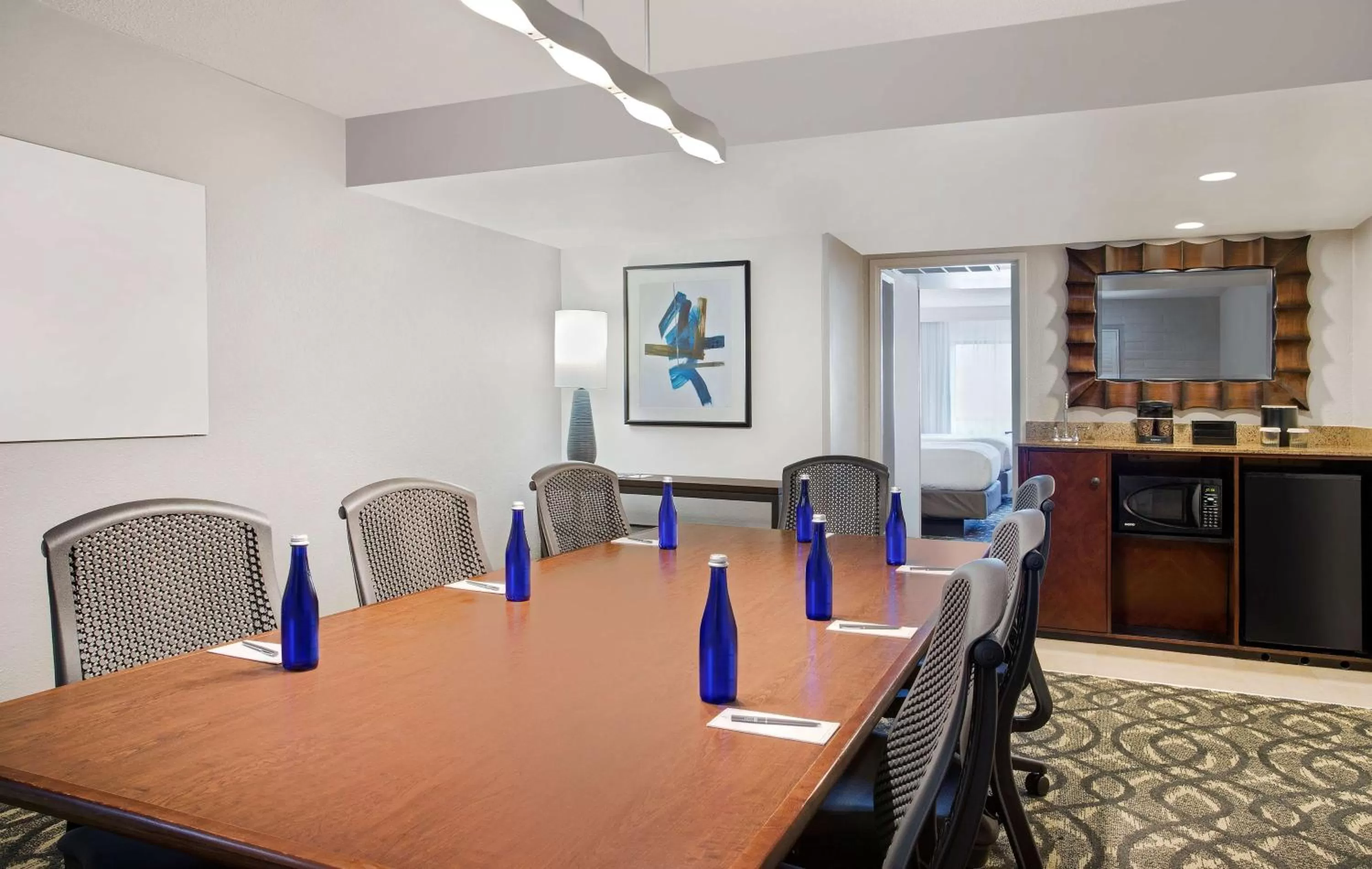 Living room in Embassy Suites by Hilton Orlando International Drive Convention Center