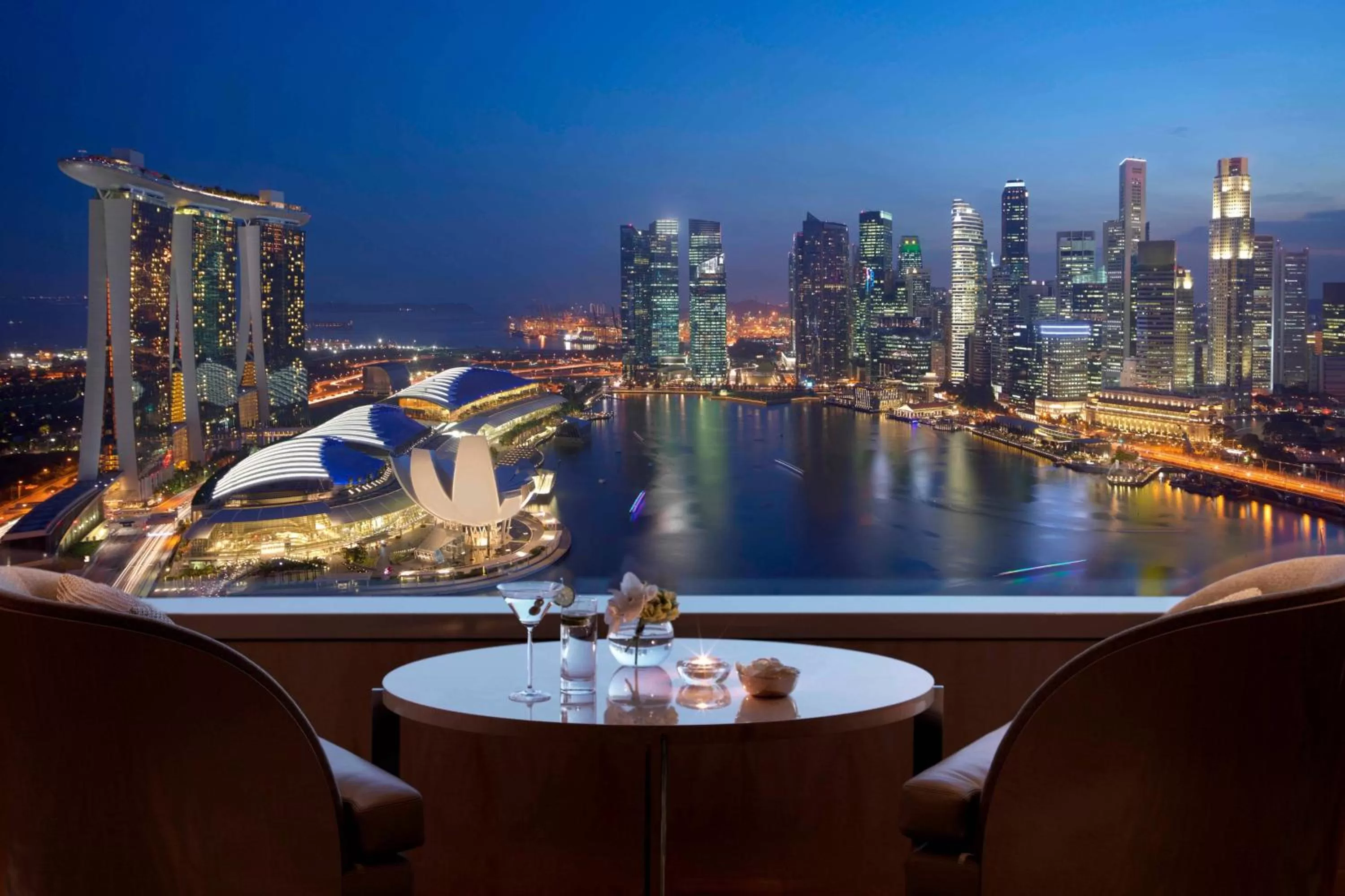 Club Premier Suite, 1 King Bed, Marina Bay view in The Ritz-Carlton, Millenia Singapore