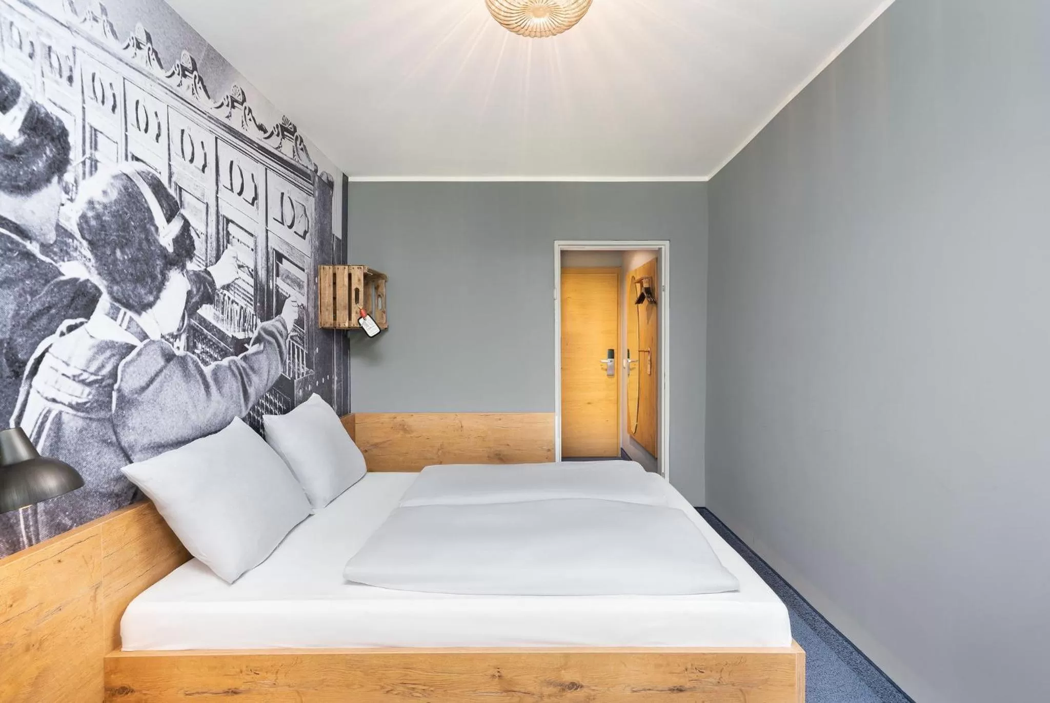 Photo of the whole room, Bed in tinyTwice Hotel Bonn