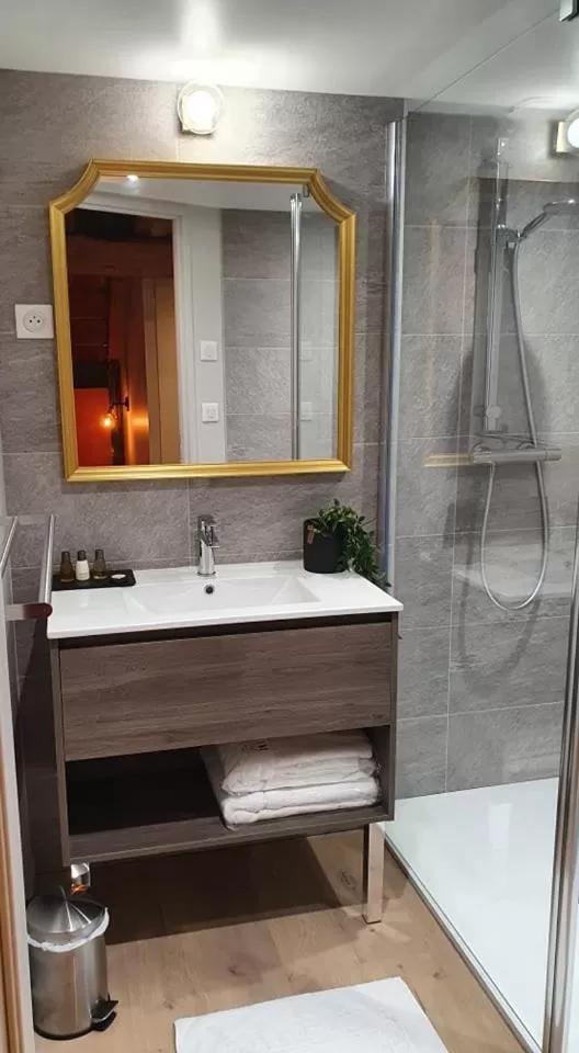 Bathroom in MAISON FLEURIET