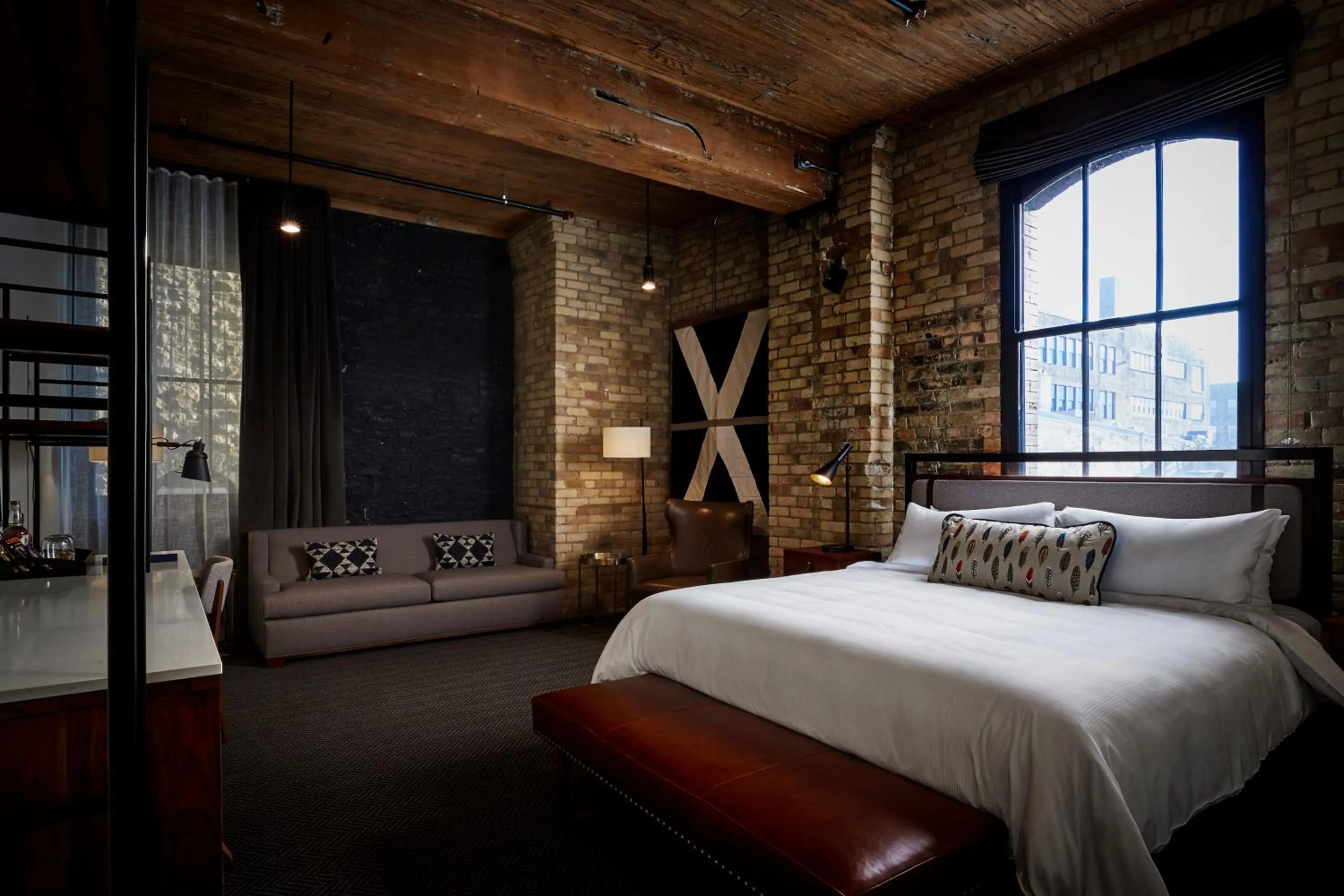 Bedroom, Bed in Hewing Hotel