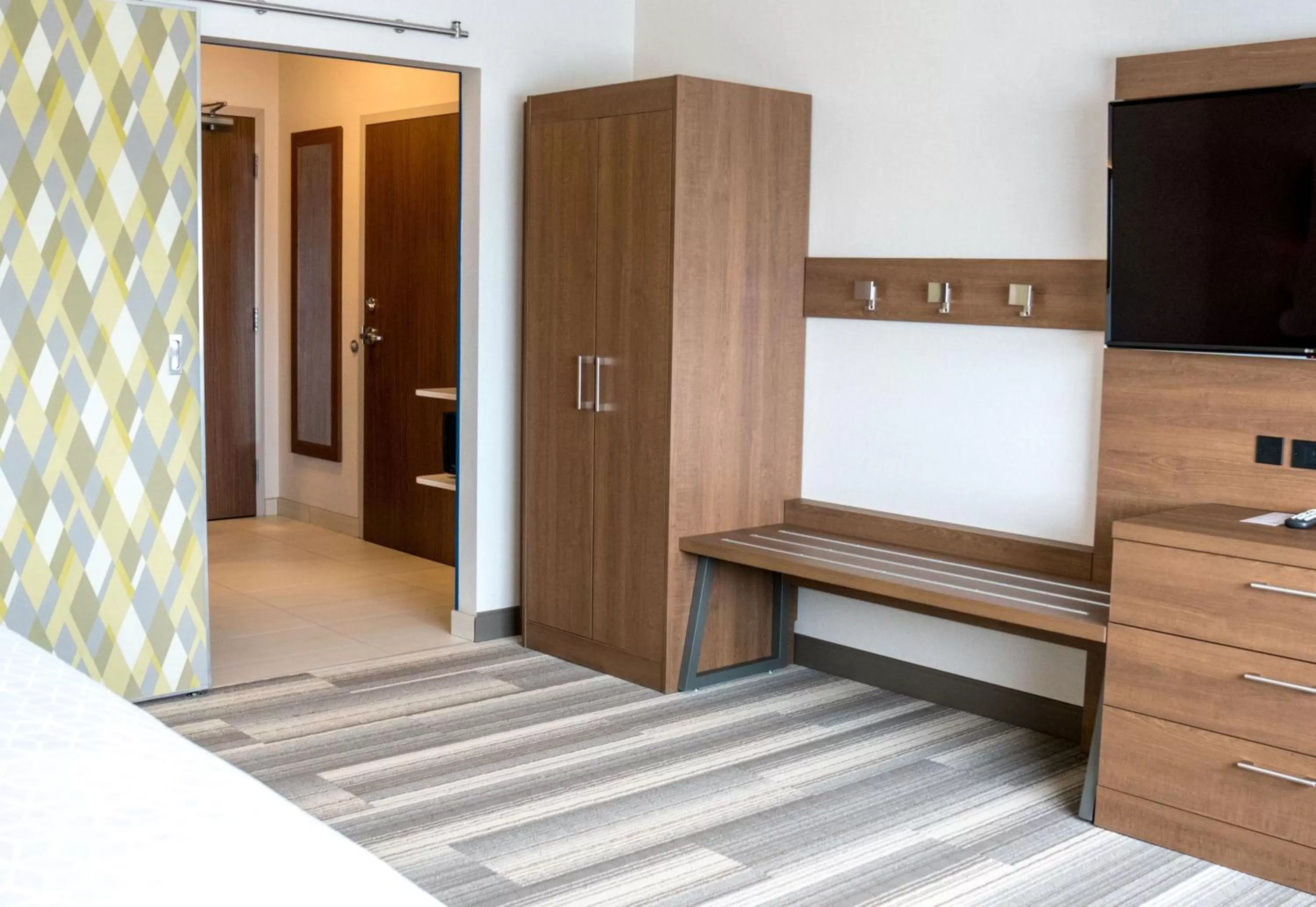 Photo of the whole room in Holiday Inn Express & Suites - Brandon by IHG