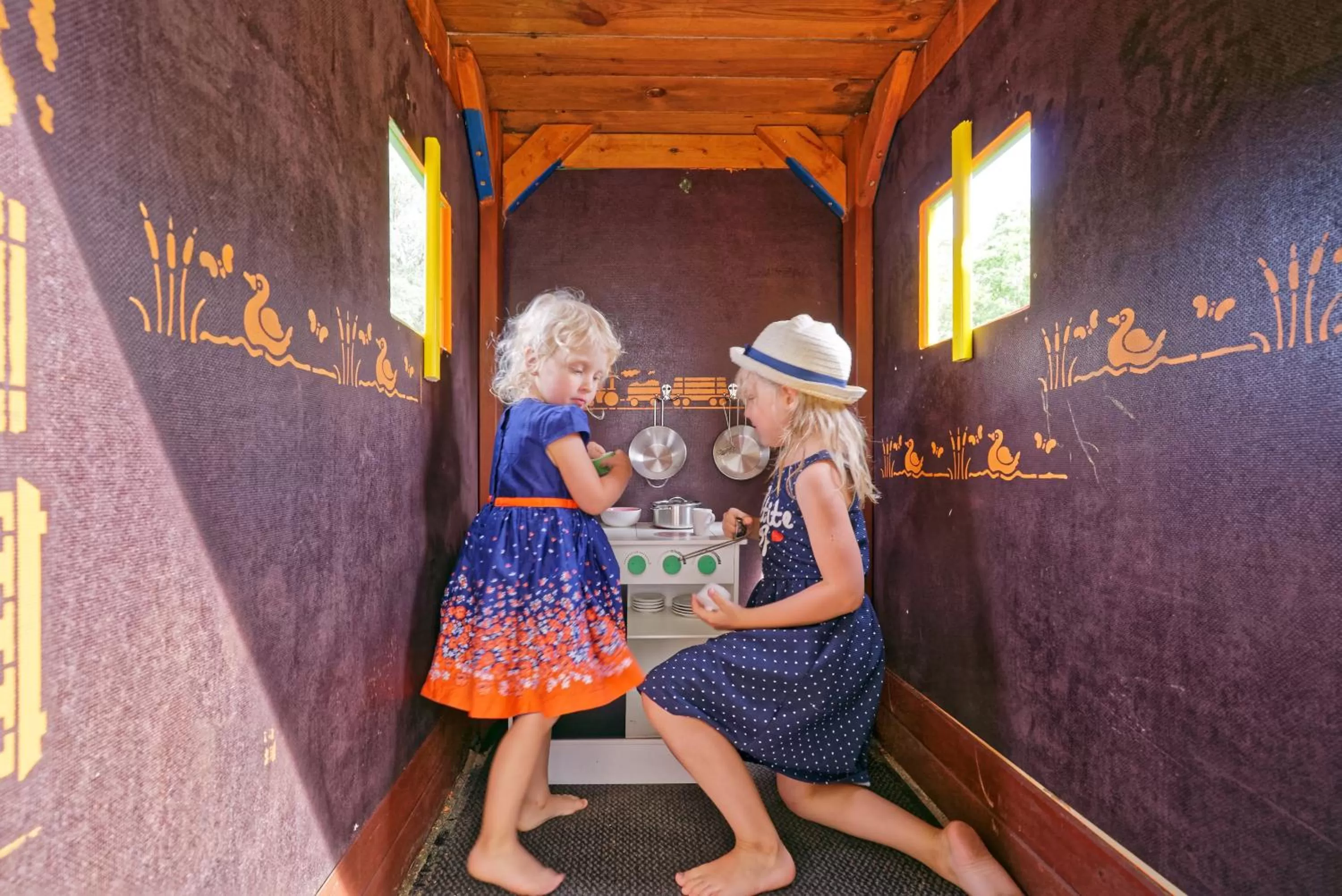 children in RIGAAPARTMENT SONADA Self-Service Aparthotel - Private Parking