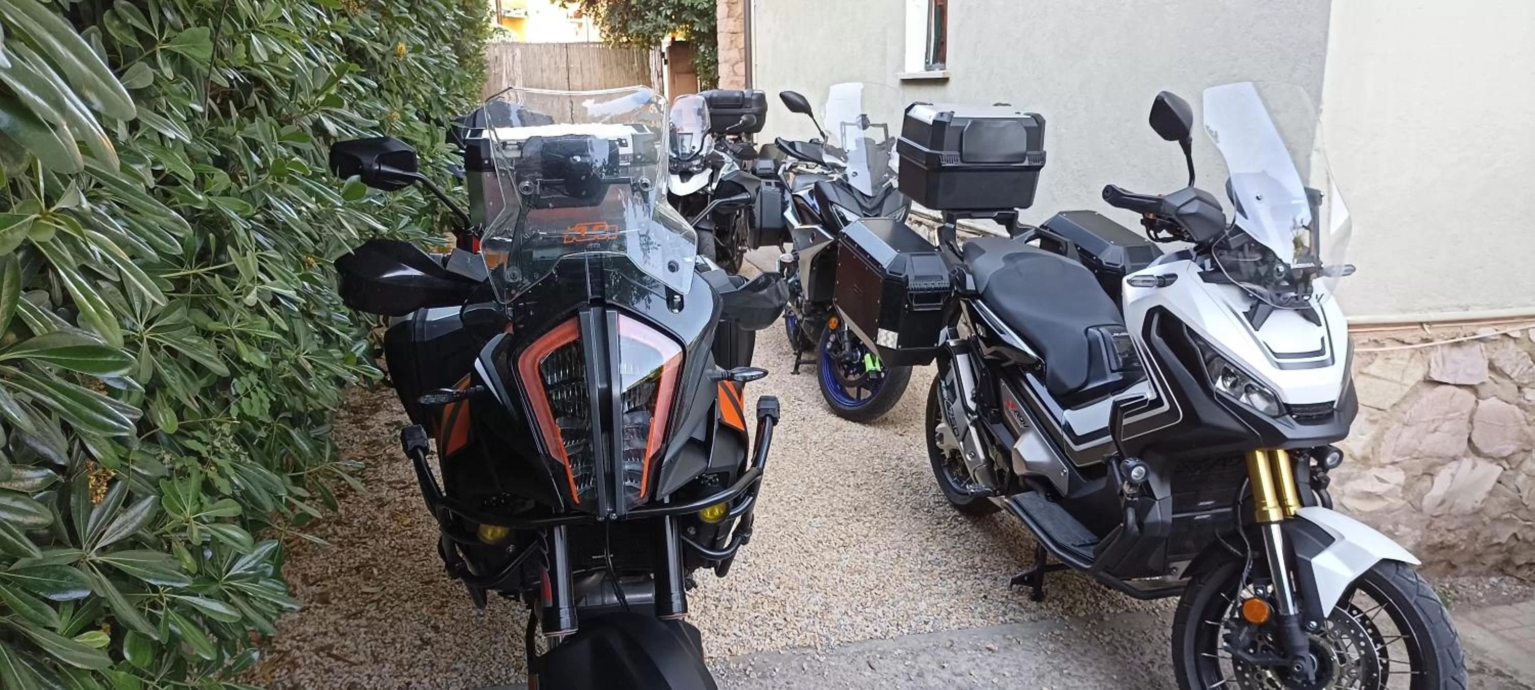 Parking in Hotel VILLA ITALIA B&B