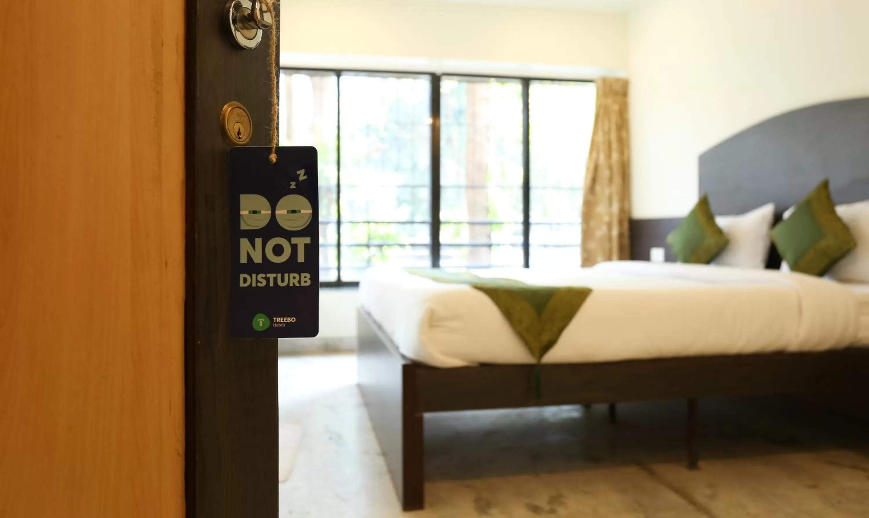 Bed in Itsy Hotels Hill View Ex