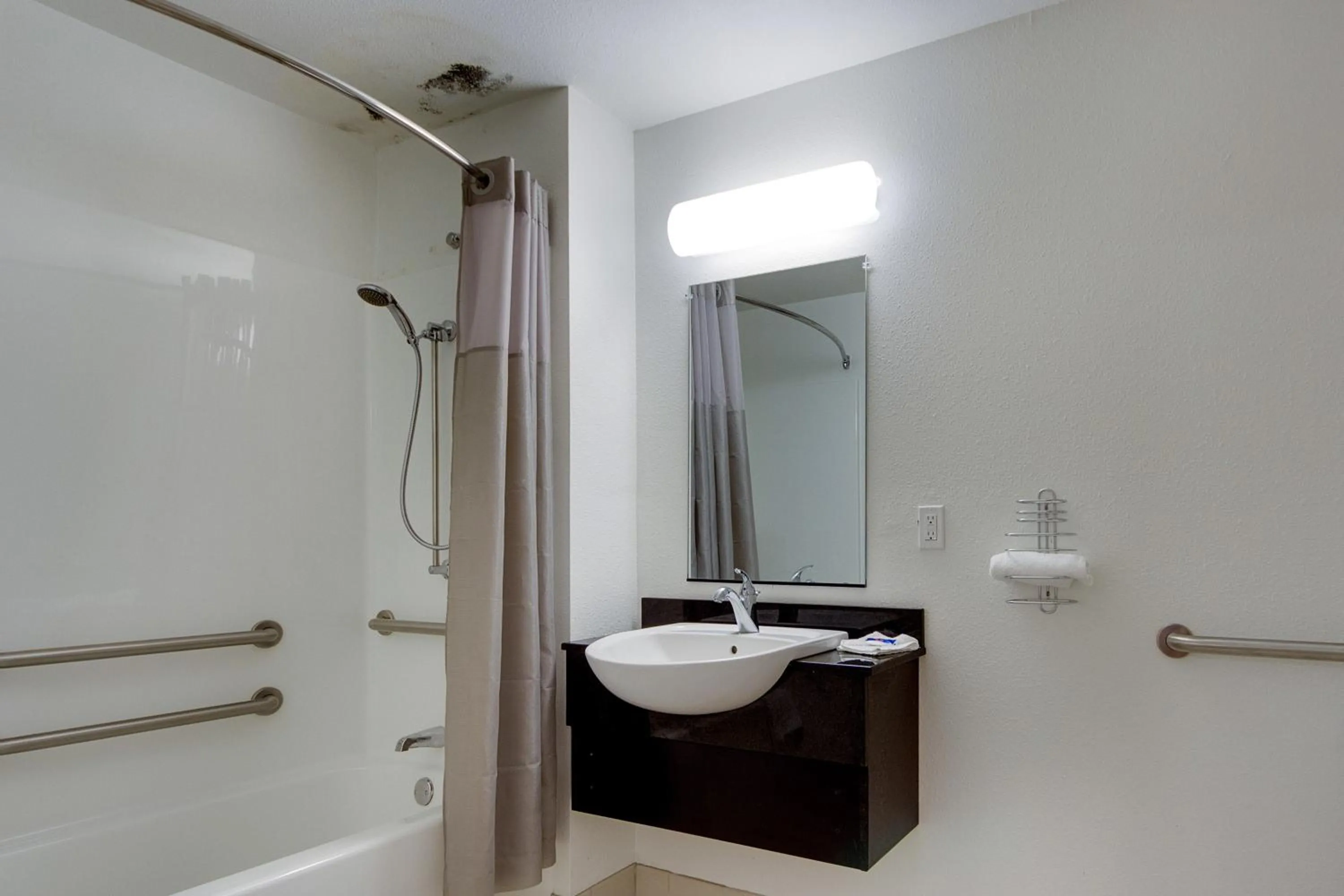 Bathroom in Avera Suites