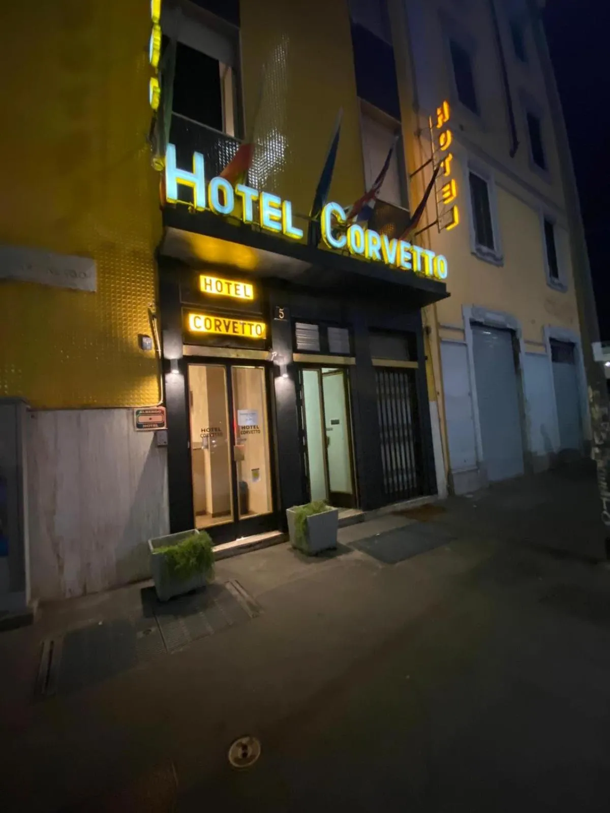 Facade/entrance in Albergo Corvetto Corso Lodi