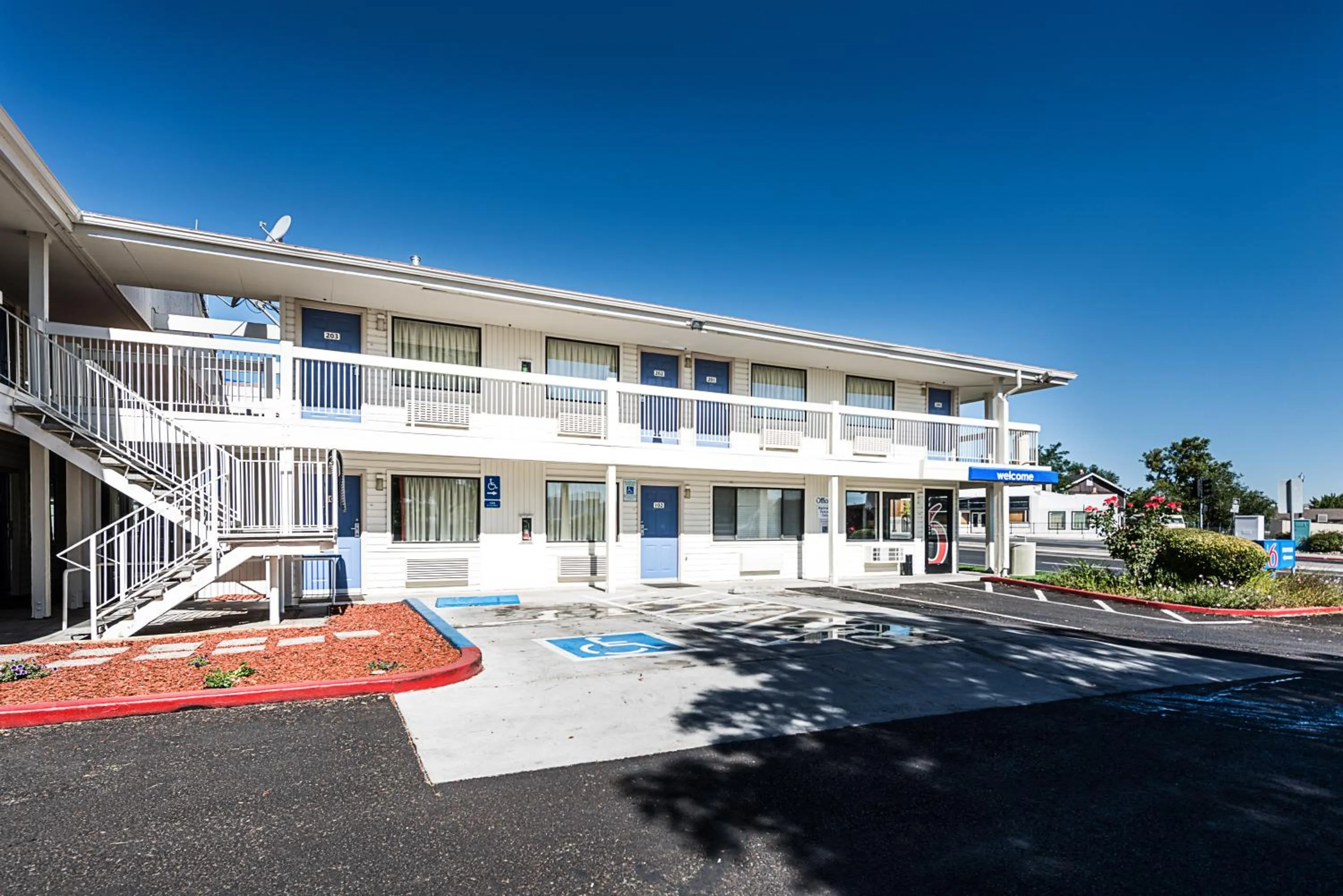 Facade/entrance in Motel 6-Sparks, NV - Airport - Sparks