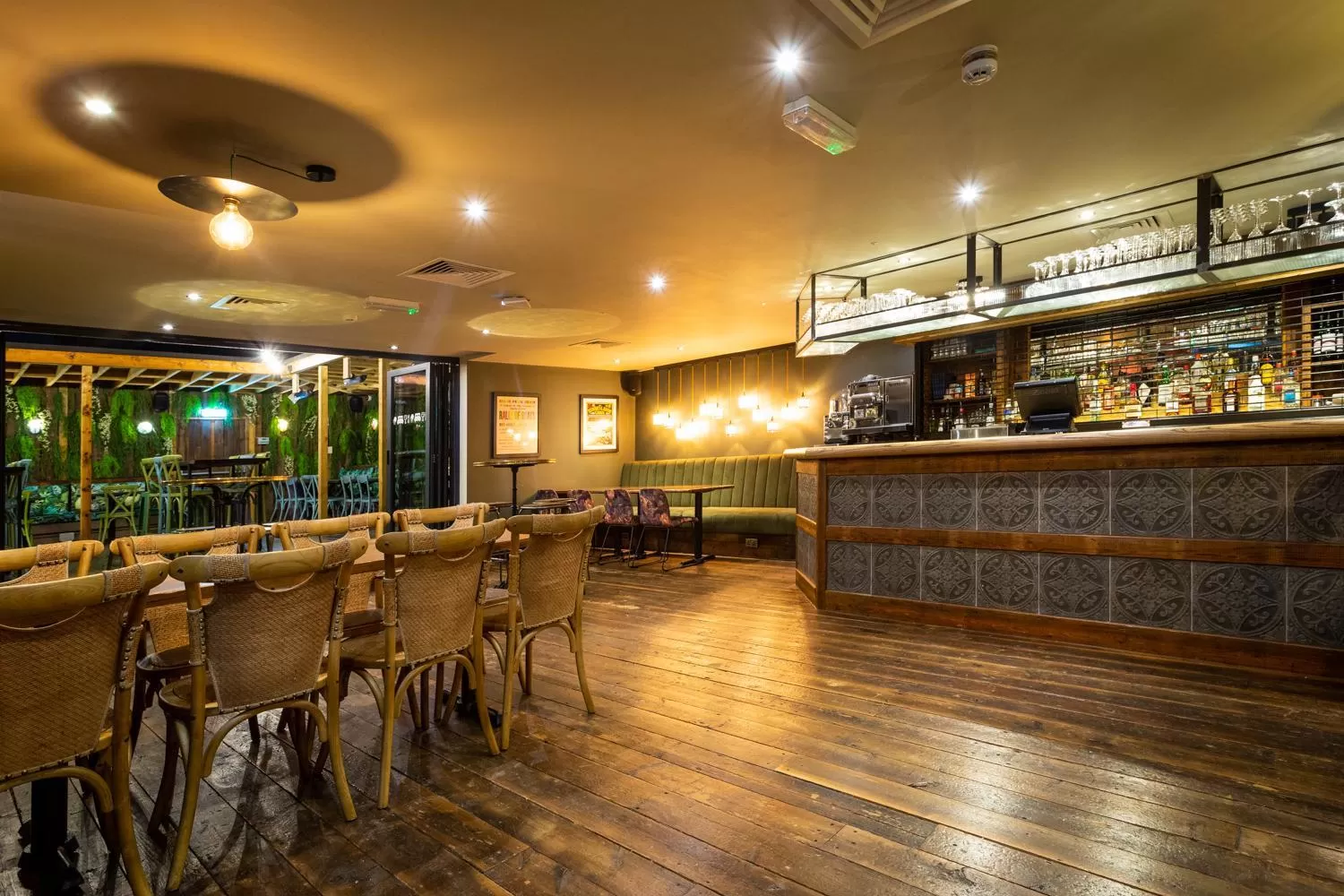 Restaurant/places to eat in The Market House