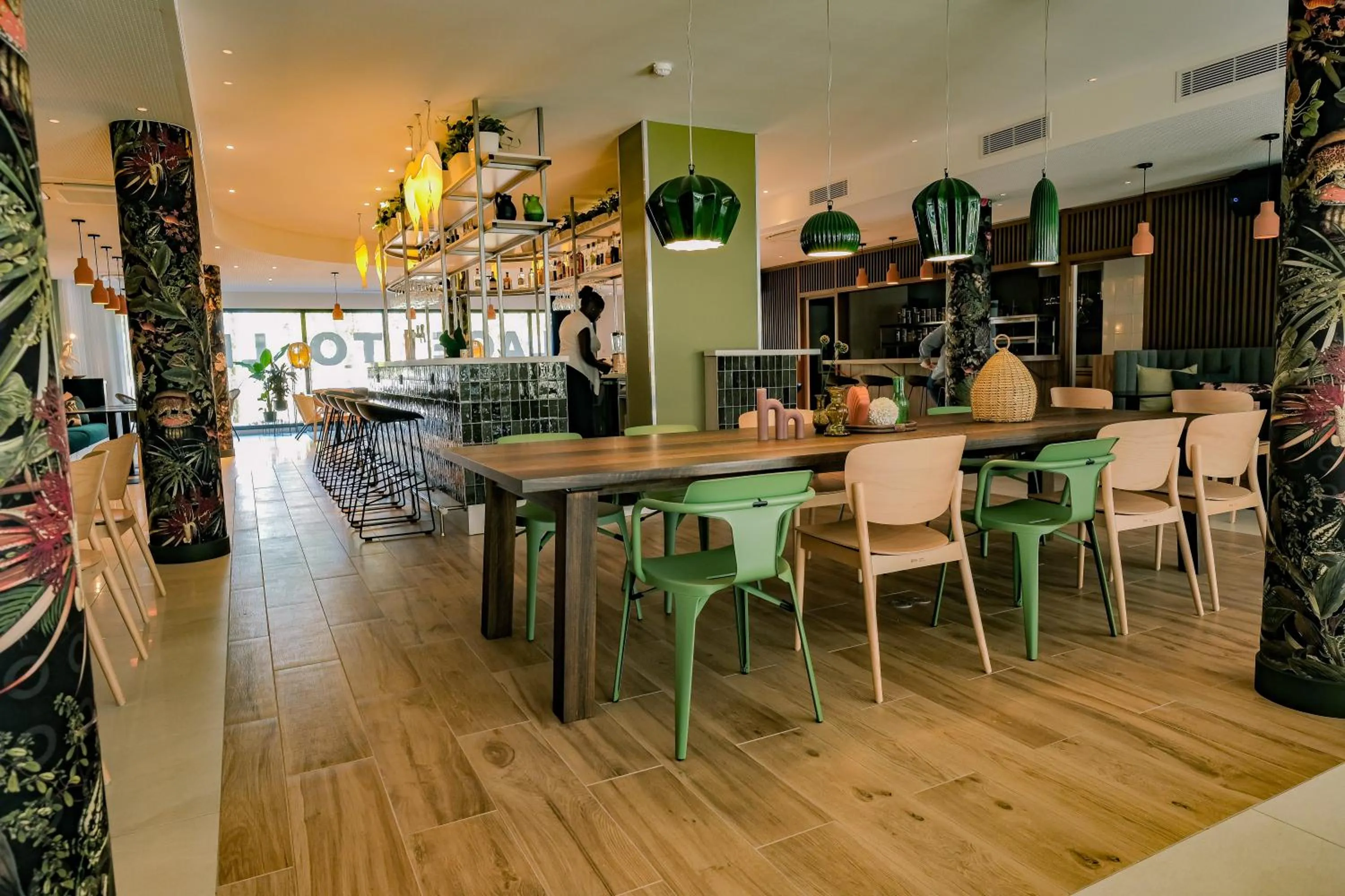 Restaurant/places to eat in ibis Styles Bordeaux Lac Bruges