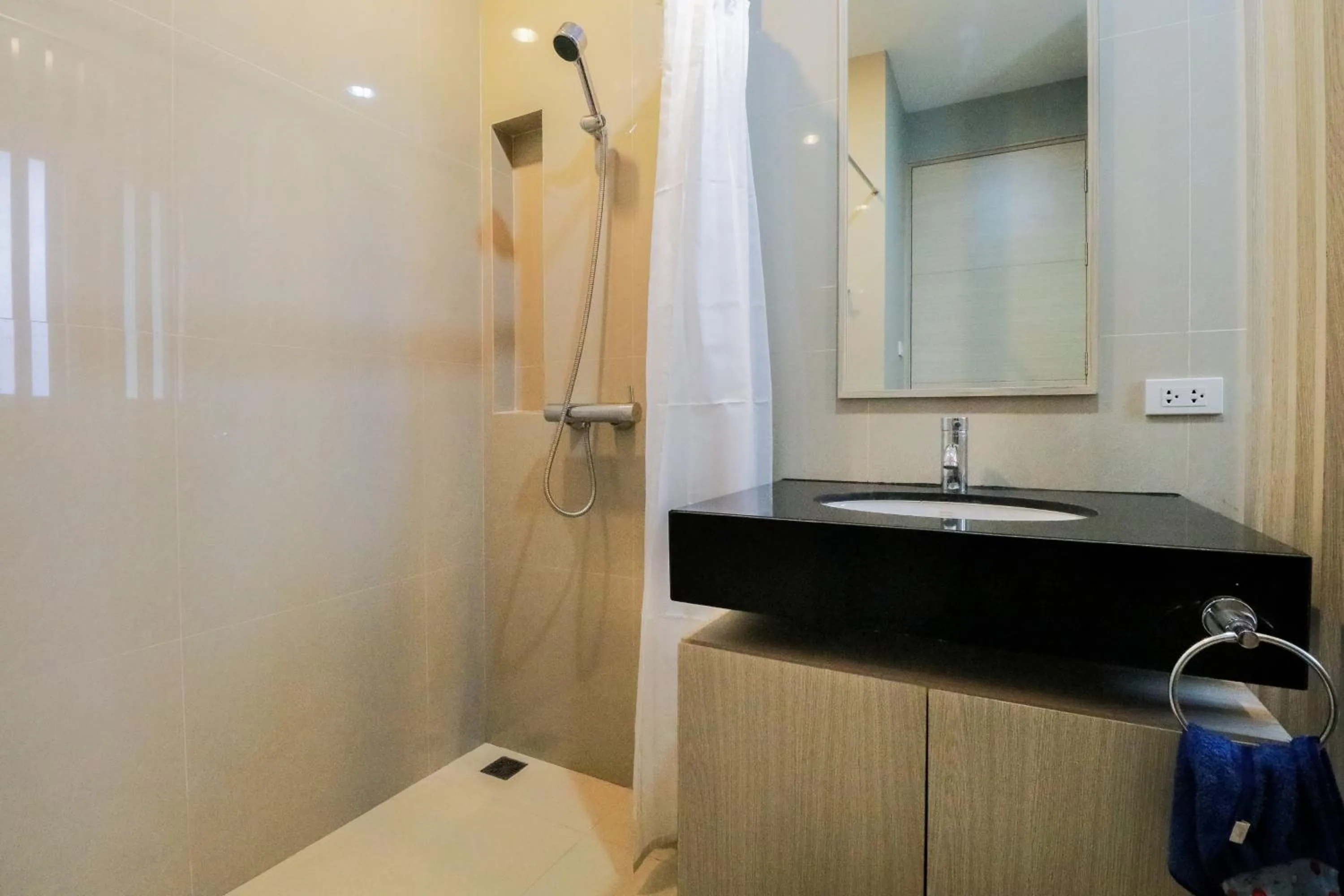Shower in Chaum Haus Pool Villas