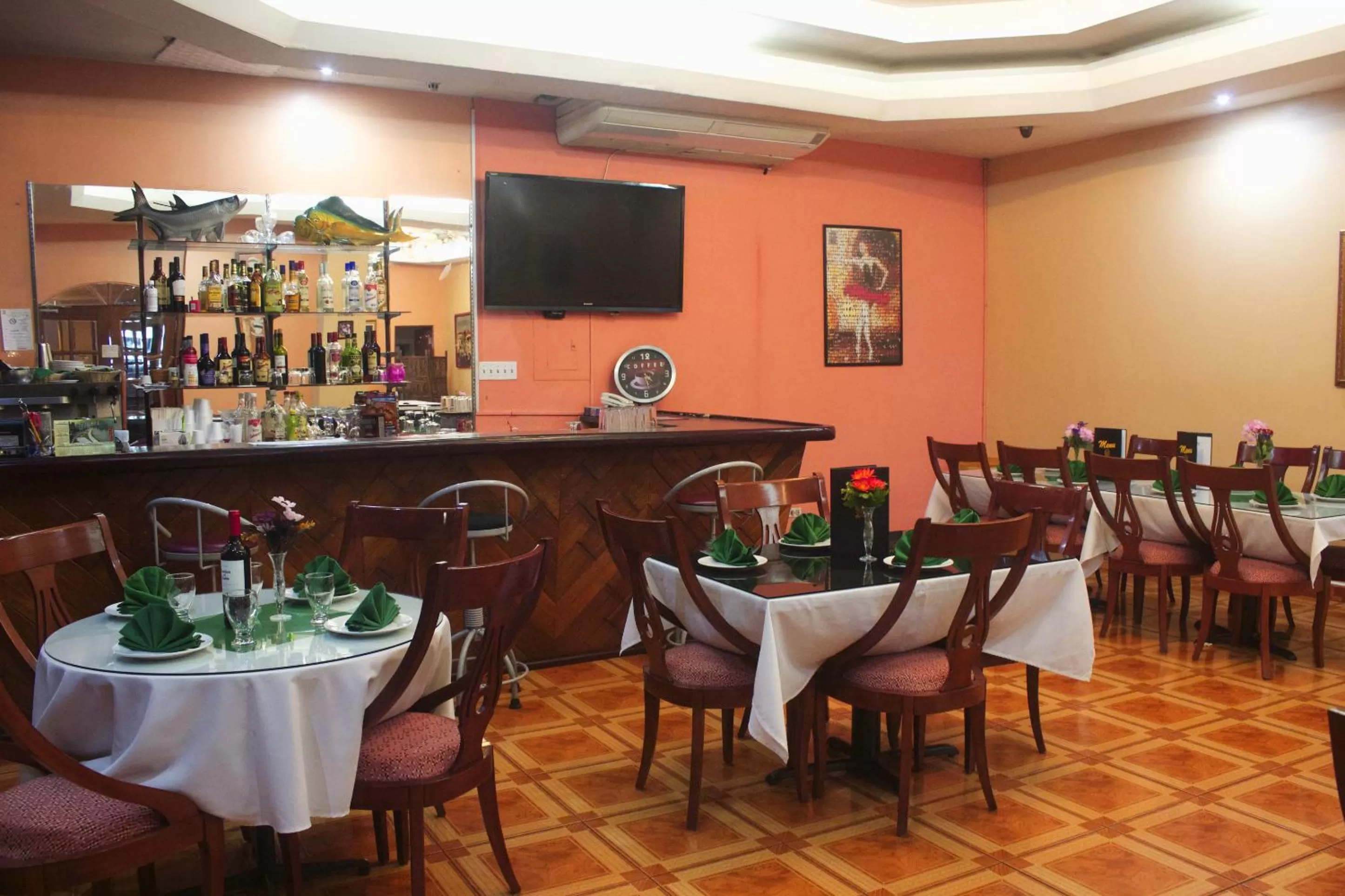 Restaurant/places to eat in Hotel Caribe Panamá