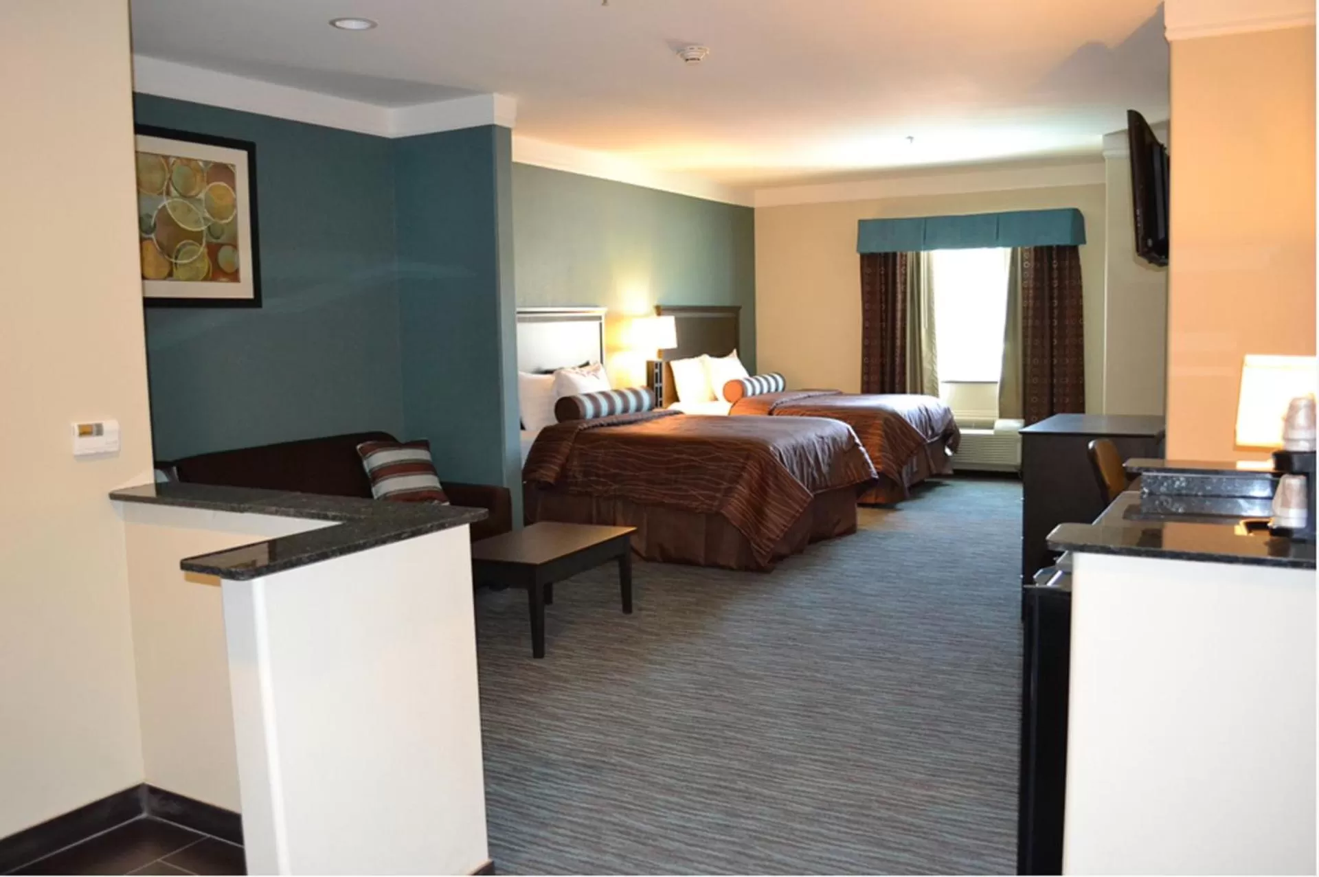 Day, Bed in Red River Inn and Suites