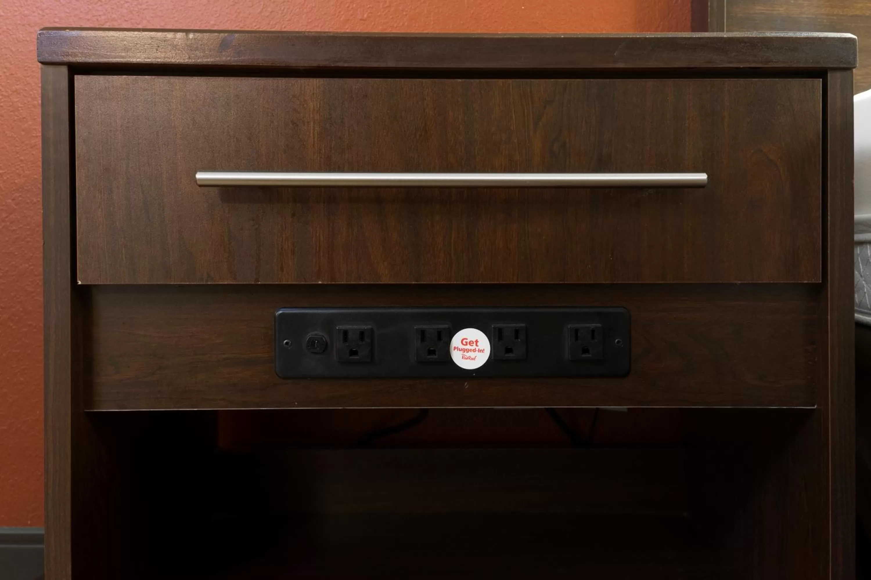 Bedroom in Red Roof PLUS Long Island - Garden City