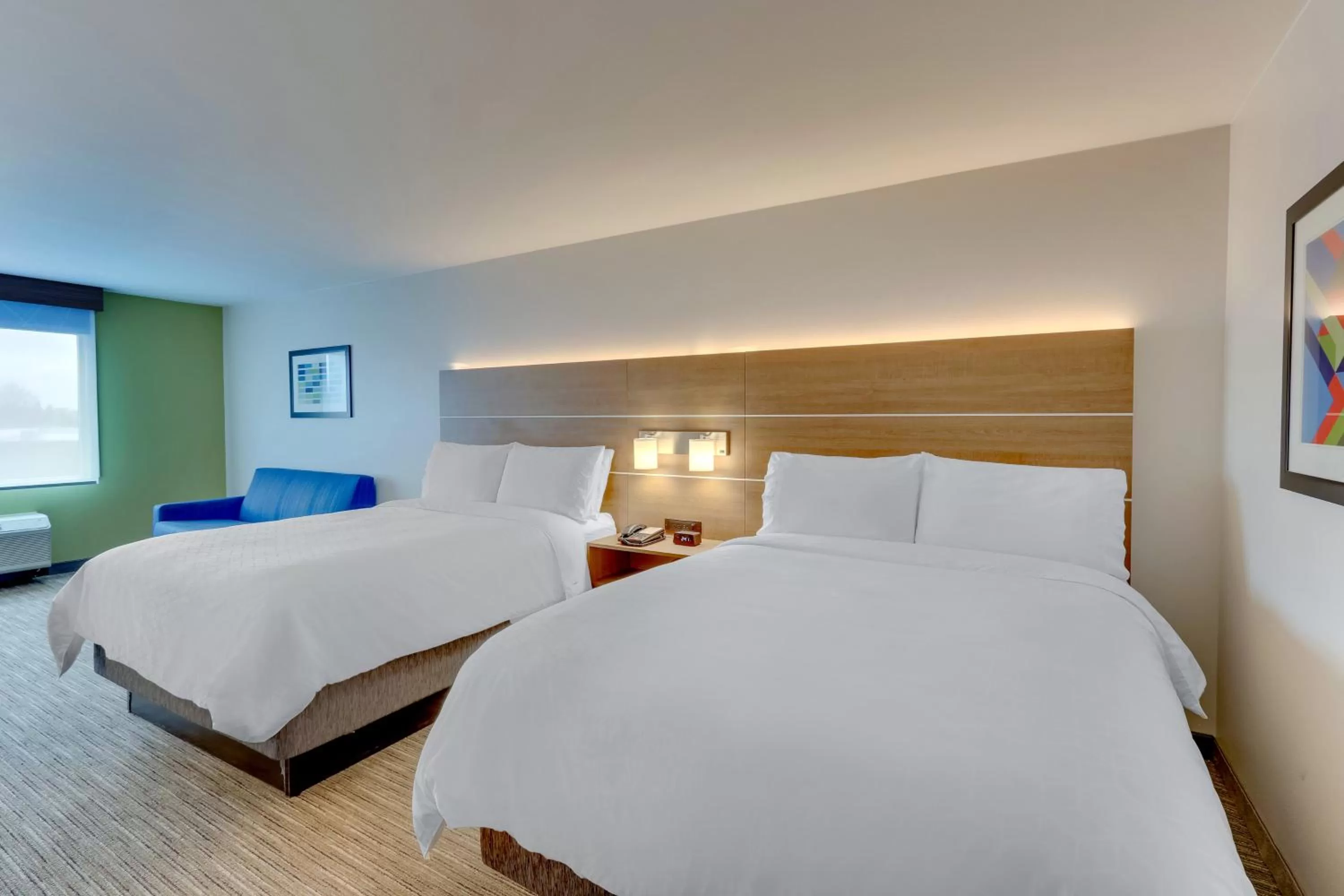 Photo of the whole room, Bed in Holiday Inn Express & Suites - Dawsonville by IHG