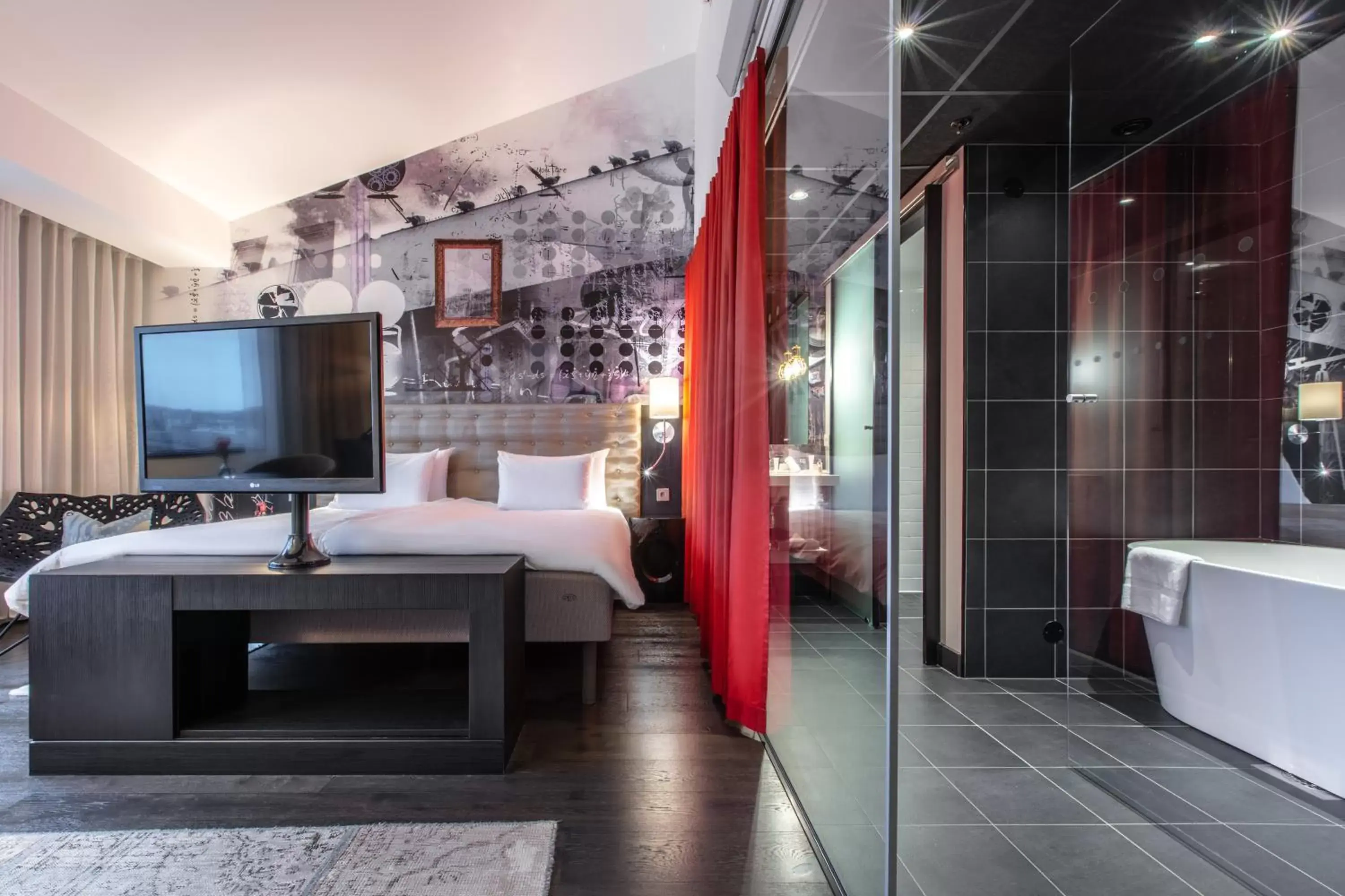 Premium Room in Radisson Blu Riverside Hotel Premium Room in Radisson Blu Riverside Hotel