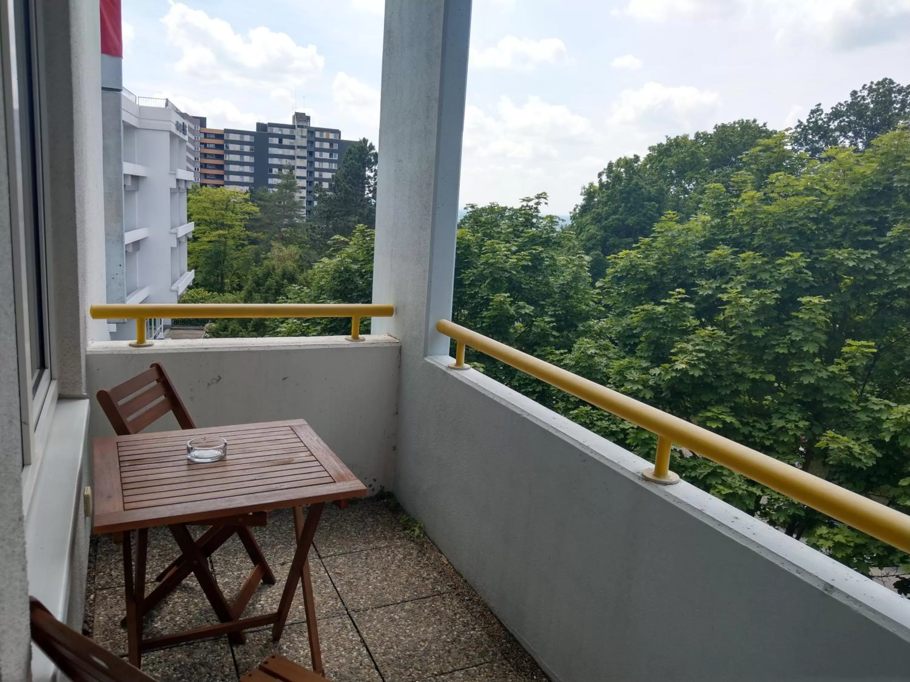 Garden view, Balcony/Terrace in Hometown-Apartments