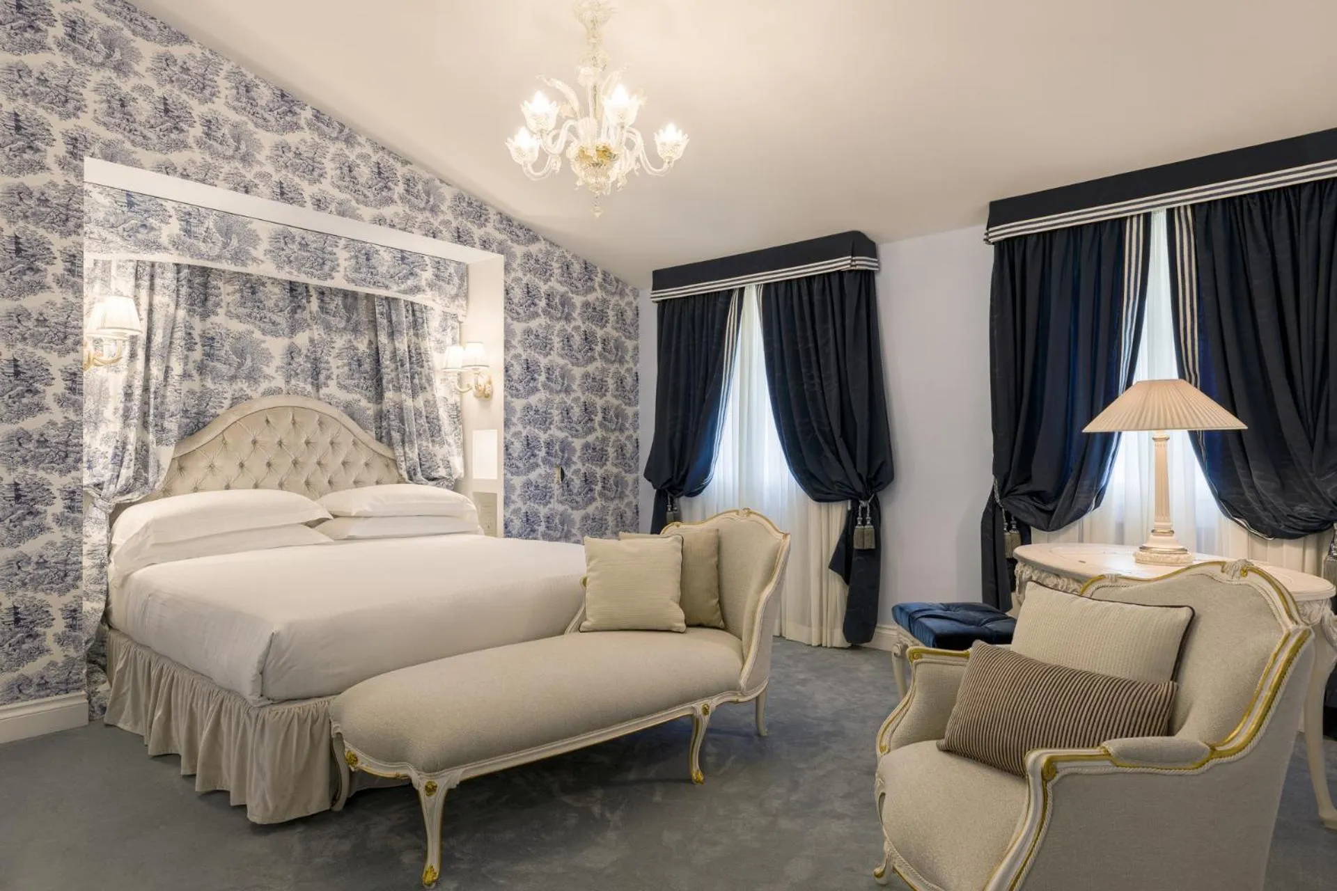 Bedroom, Bed in Grand Hotel Principe Di Piemonte