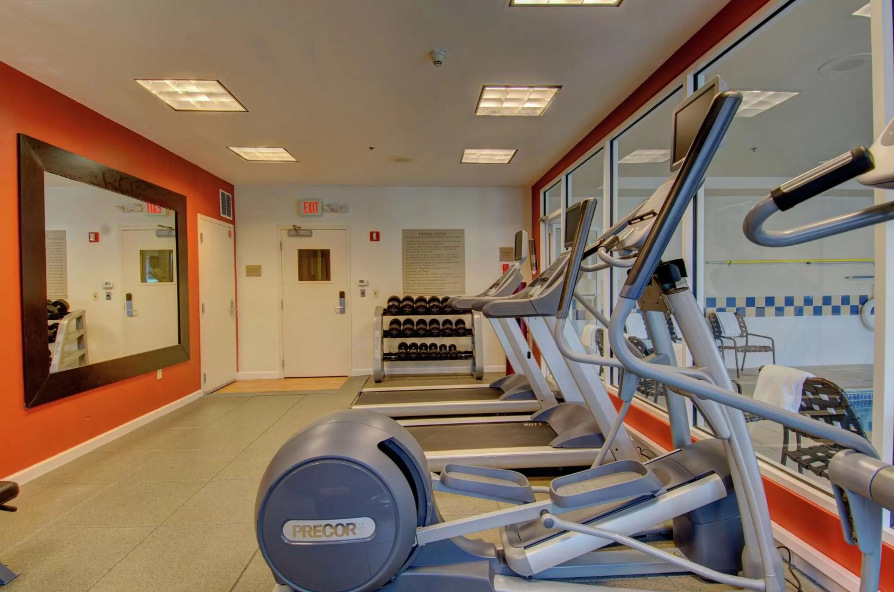 Fitness centre/facilities in Hilton Garden Inn Norwalk