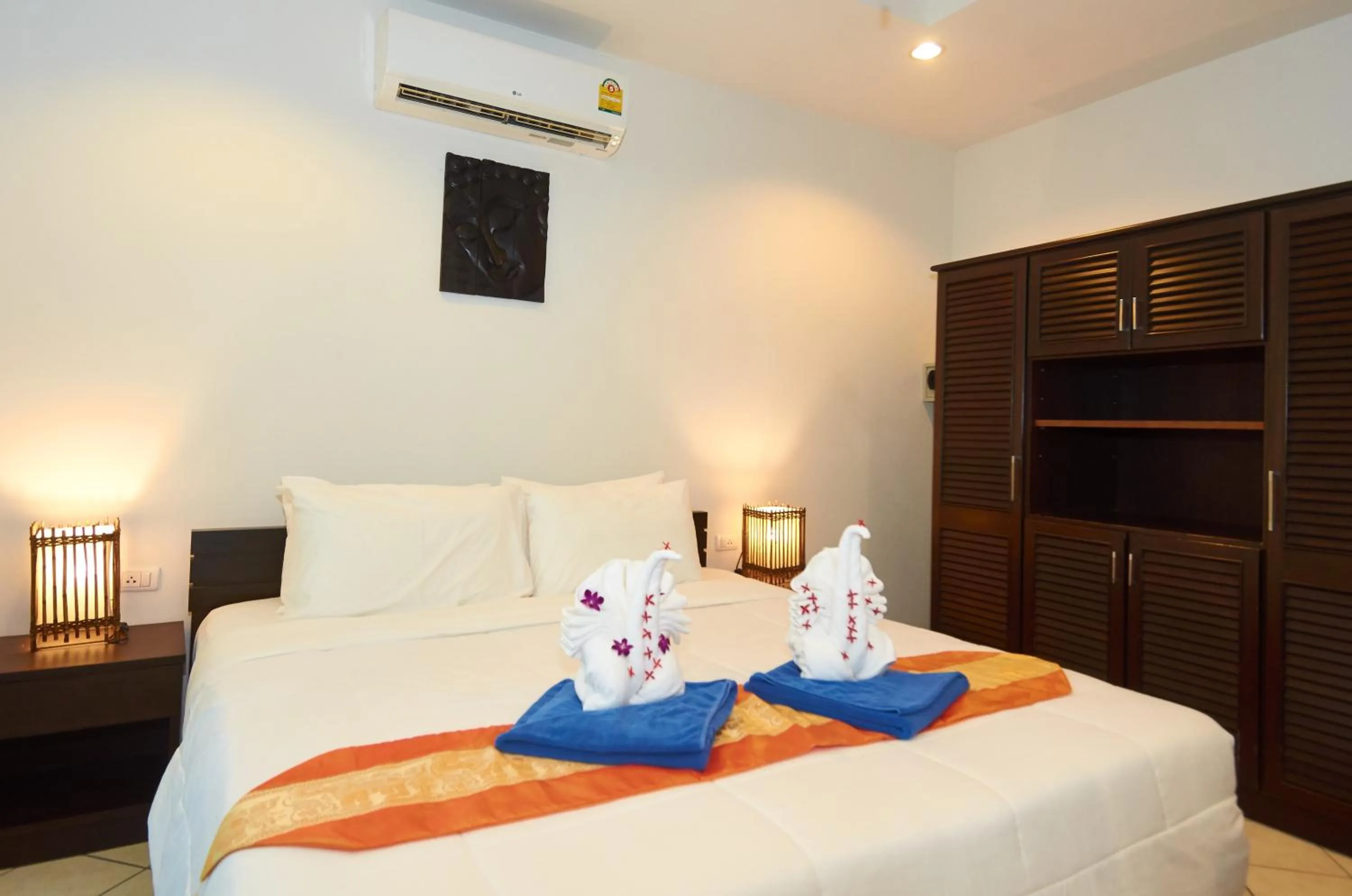 Bedroom, Bed in Phuket Riviera Villas Hotel