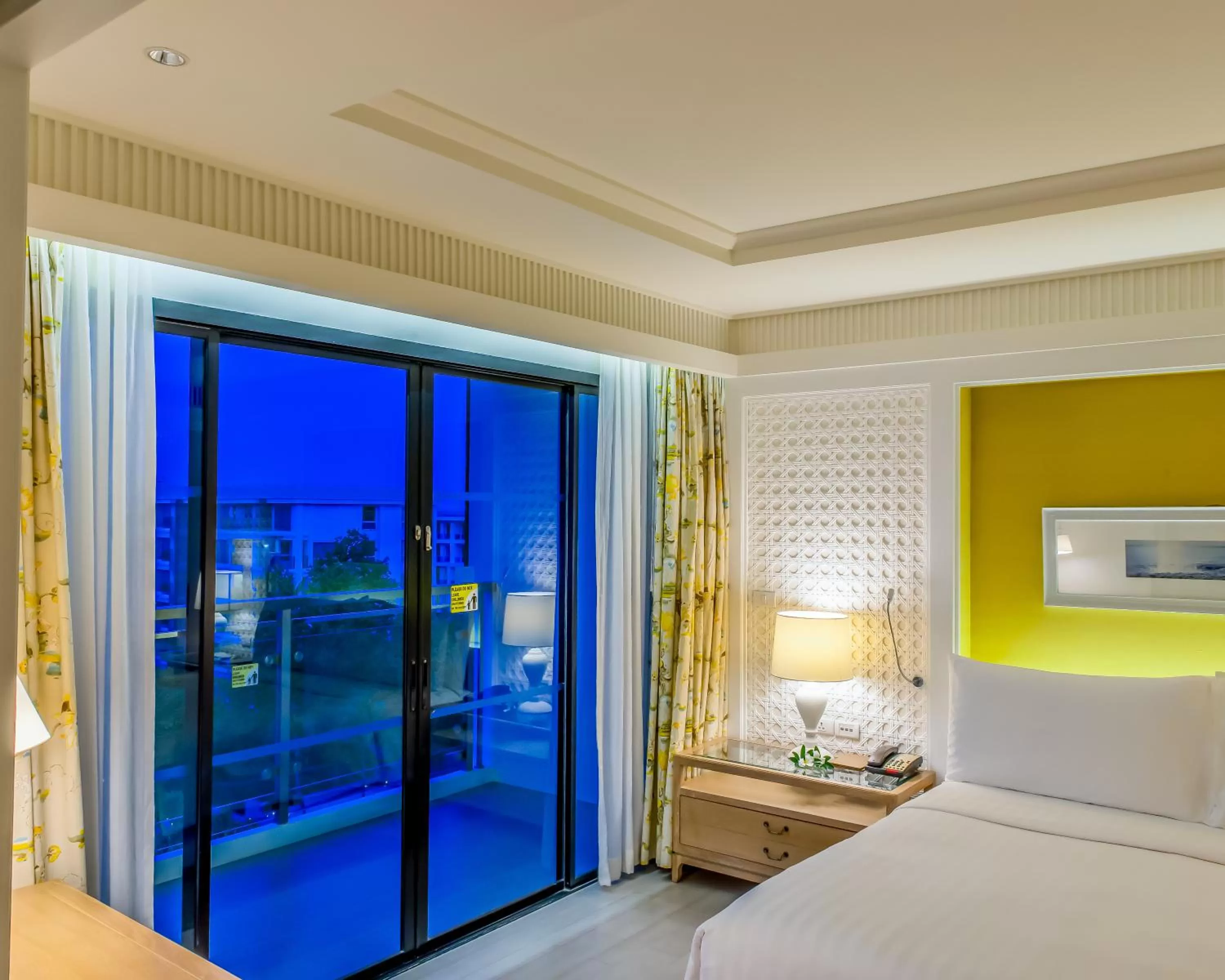 Balcony/Terrace, Bed in Amari Hua Hin