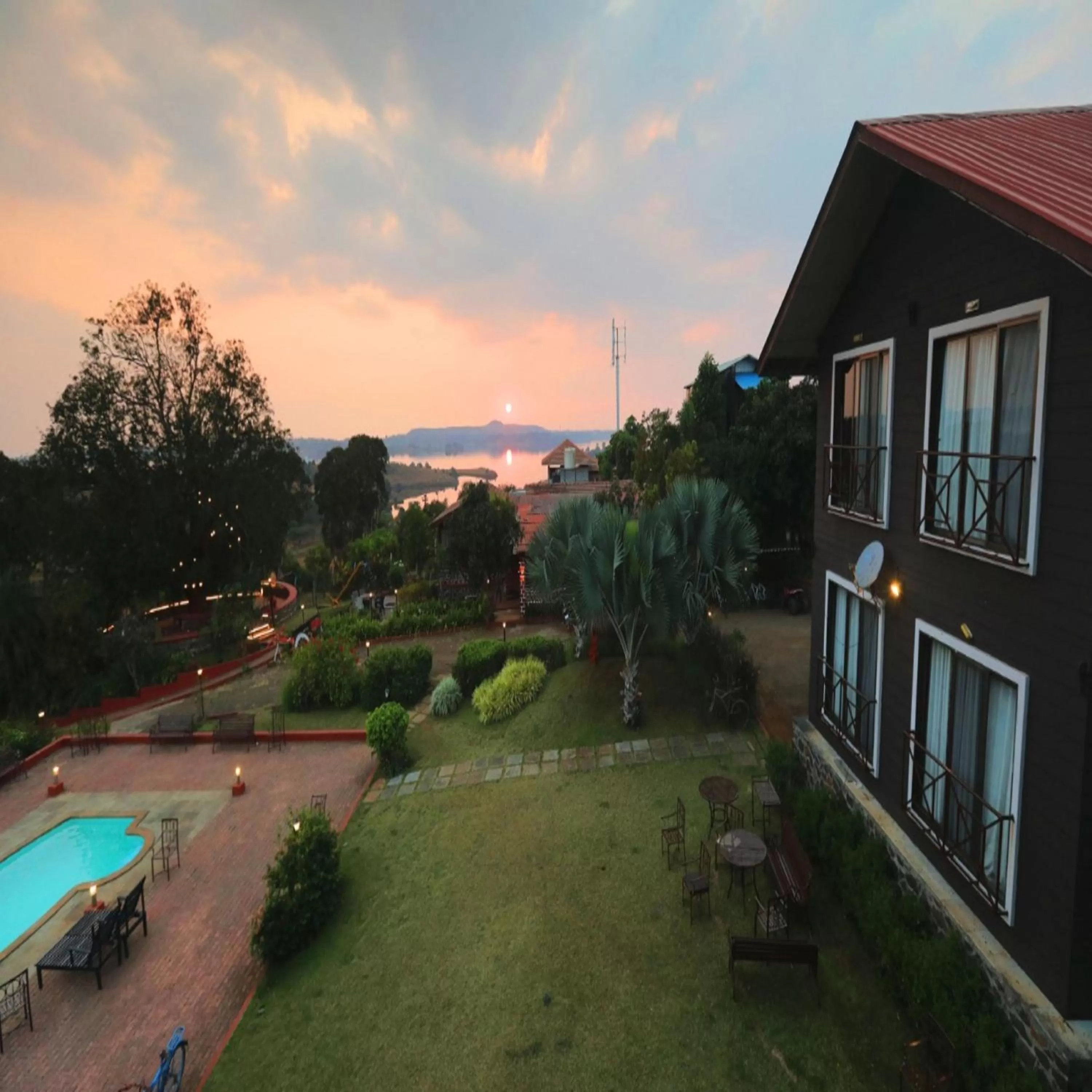 Property building in Jayshin Lake Vaitarna Resort - Igatpuri