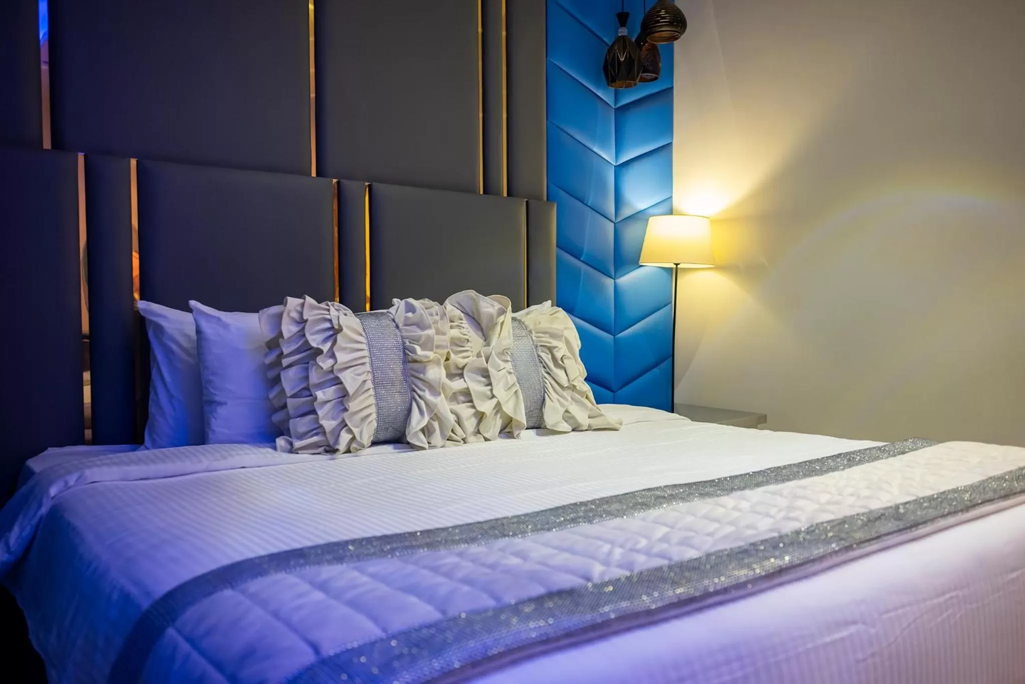 Bed in Meral Crown Hotel