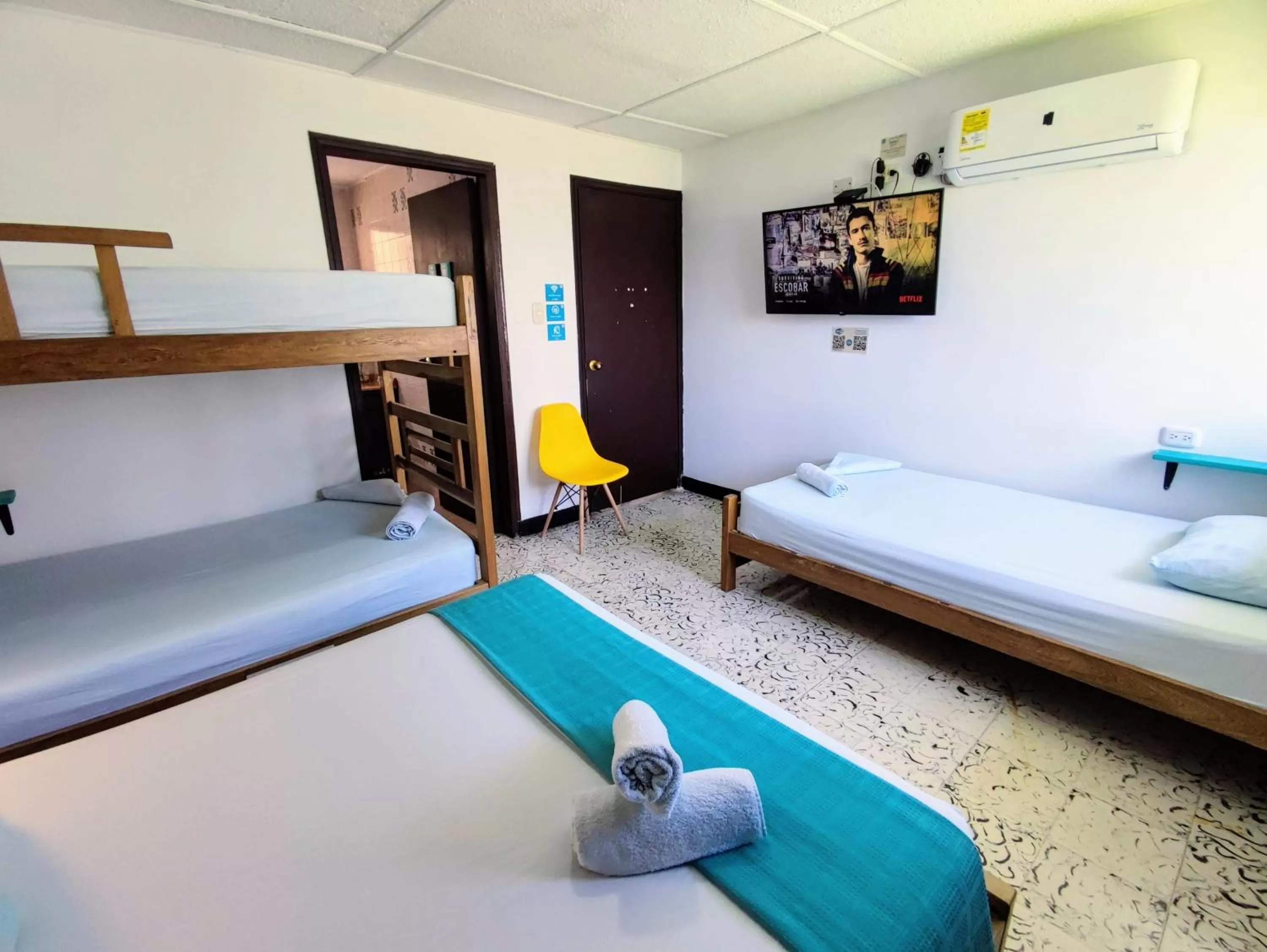 Bunk Bed in Bona Vida Hotel