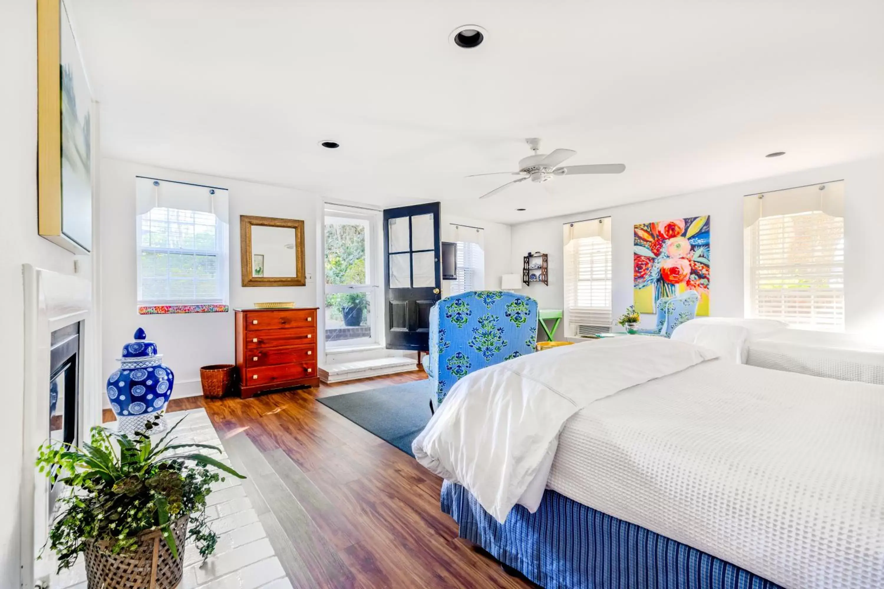 Room 7 in Rhett House Room 7 in Rhett House