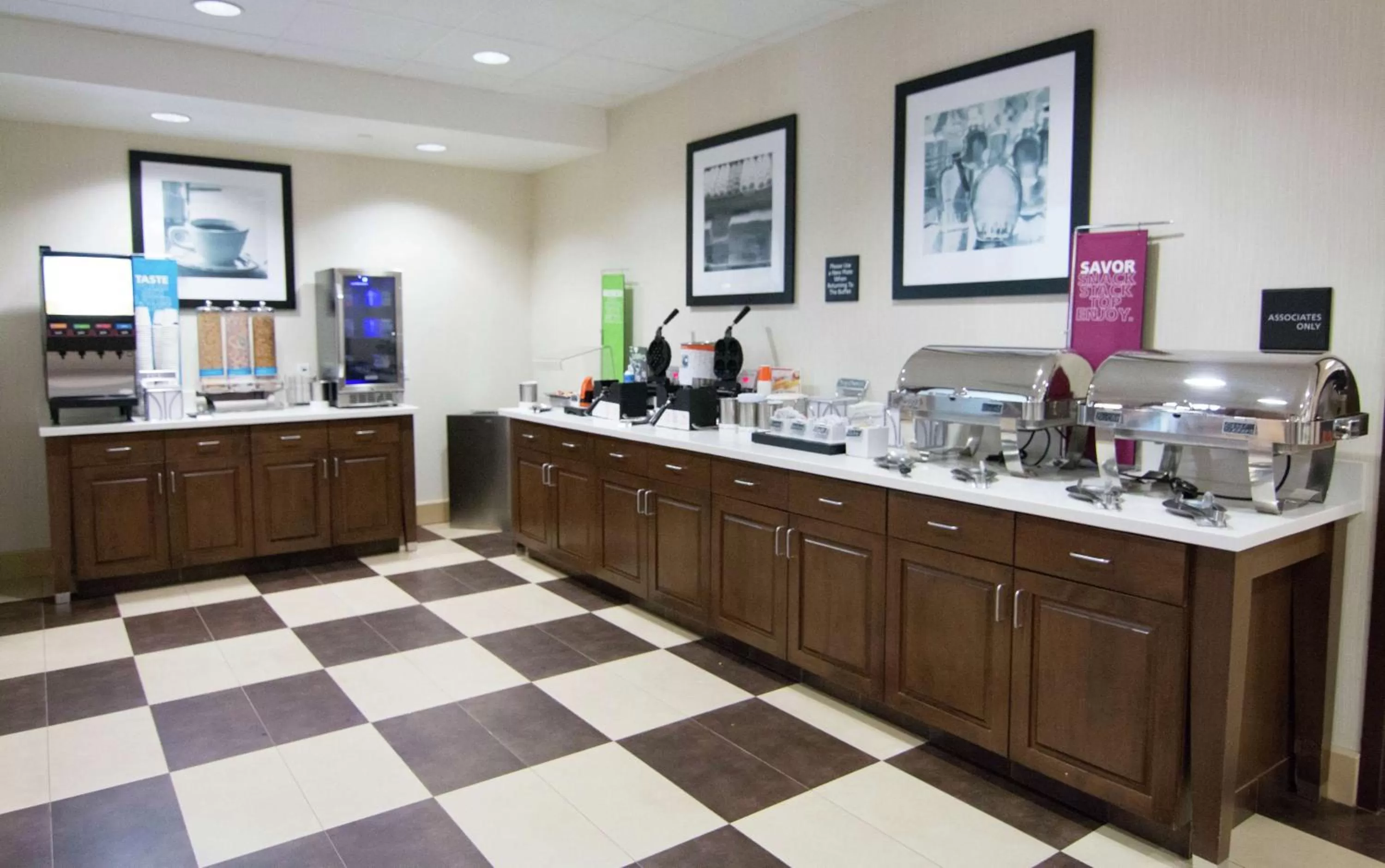Dining area in Hampton Inn & Suites Dallas/Frisco North-Fieldhouse USA