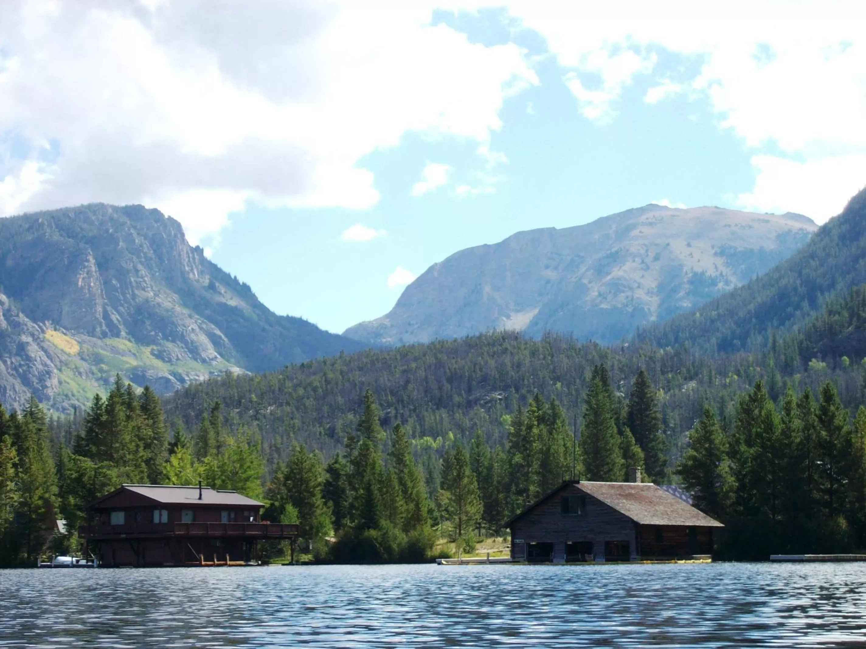 Natural landscape in Western Riviera Lakeside Lodging