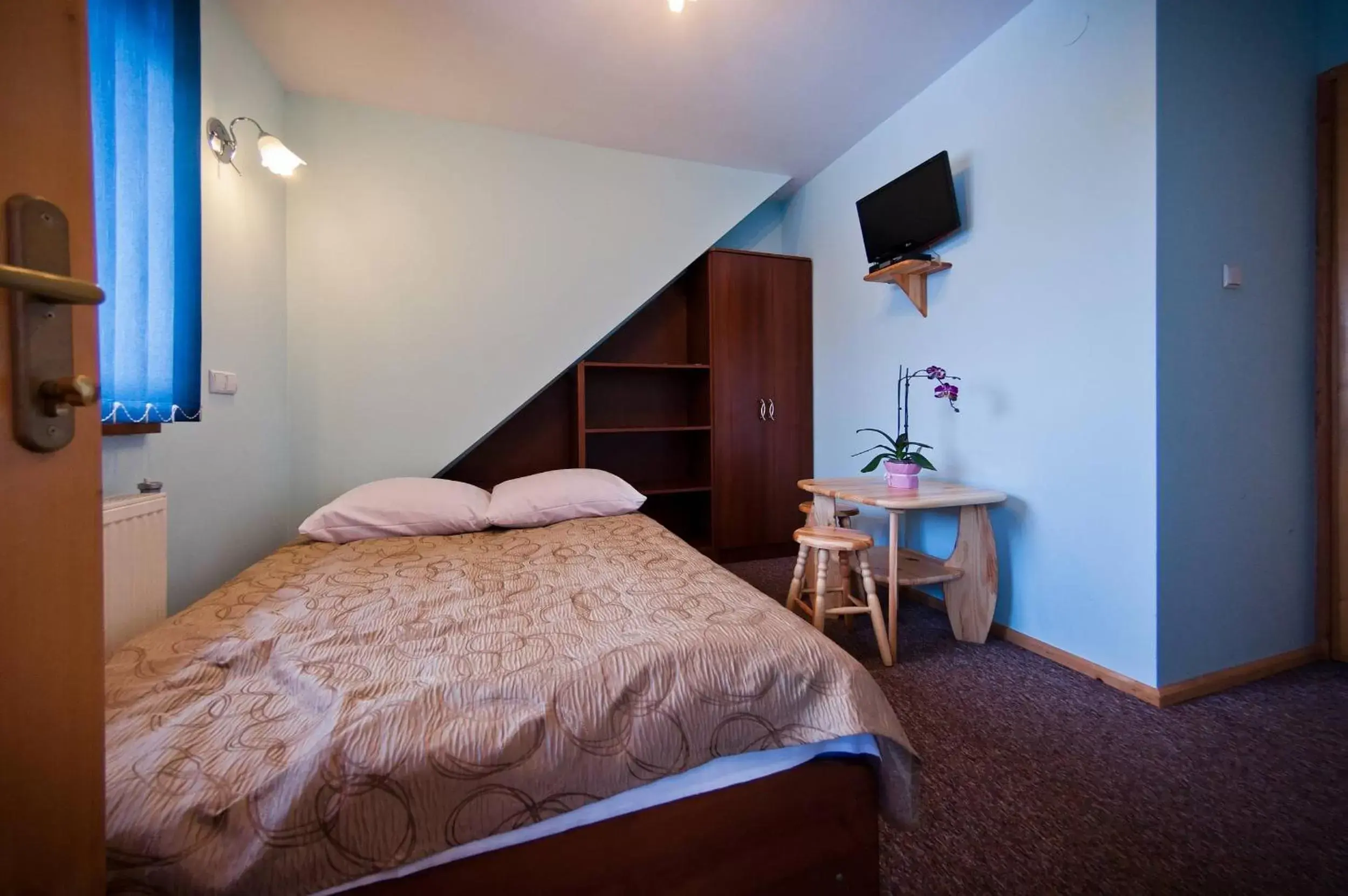 Classic Double or Twin Room 4 in Wynajem Pokoi ,,Góry Tatry Wypoczynek "Paweł Kuczyński Classic Double or Twin Room 4 in Wynajem Pokoi ,,Góry Tatry Wypoczynek "Paweł Kuczyński