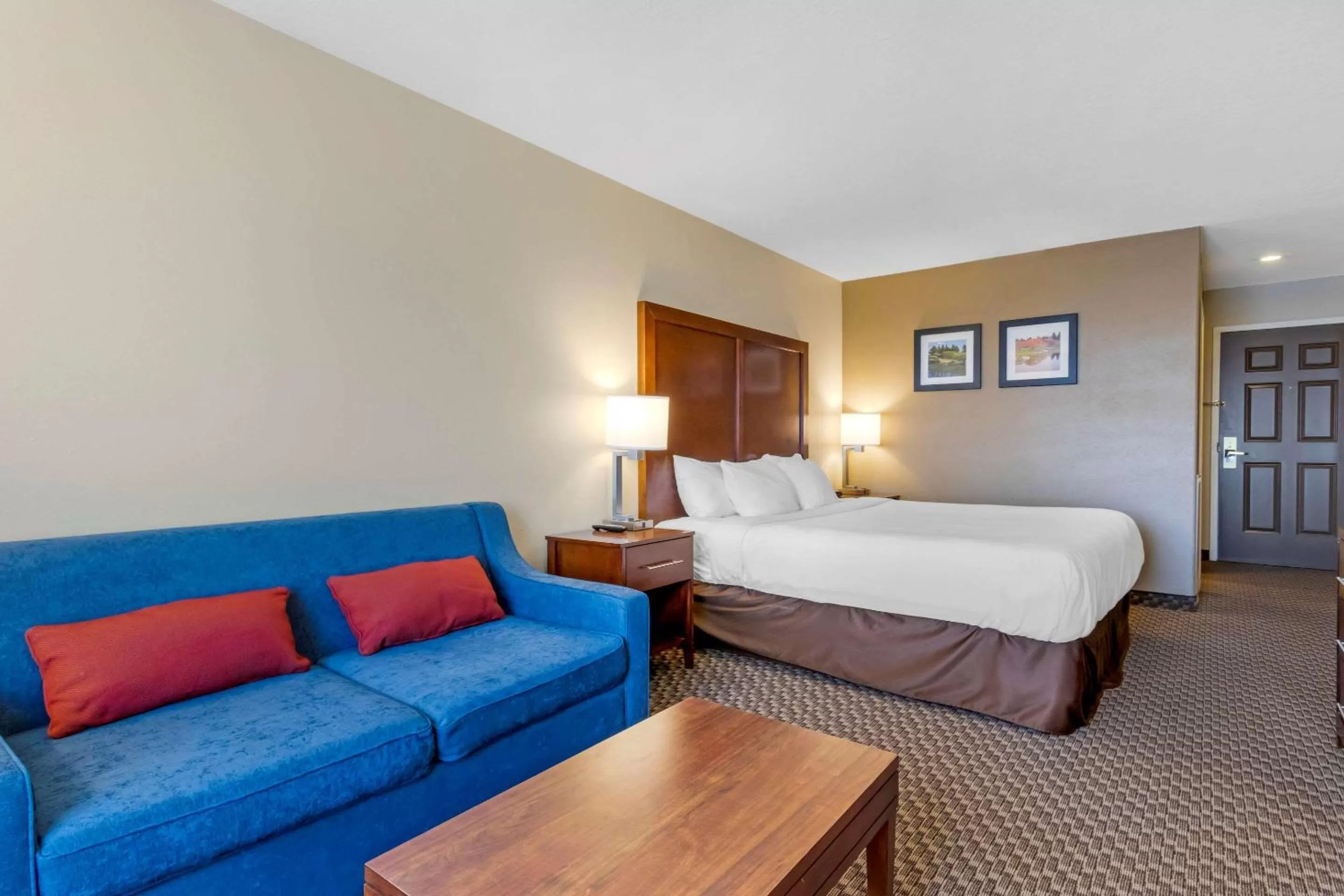 Bedroom, Bed in Comfort Inn