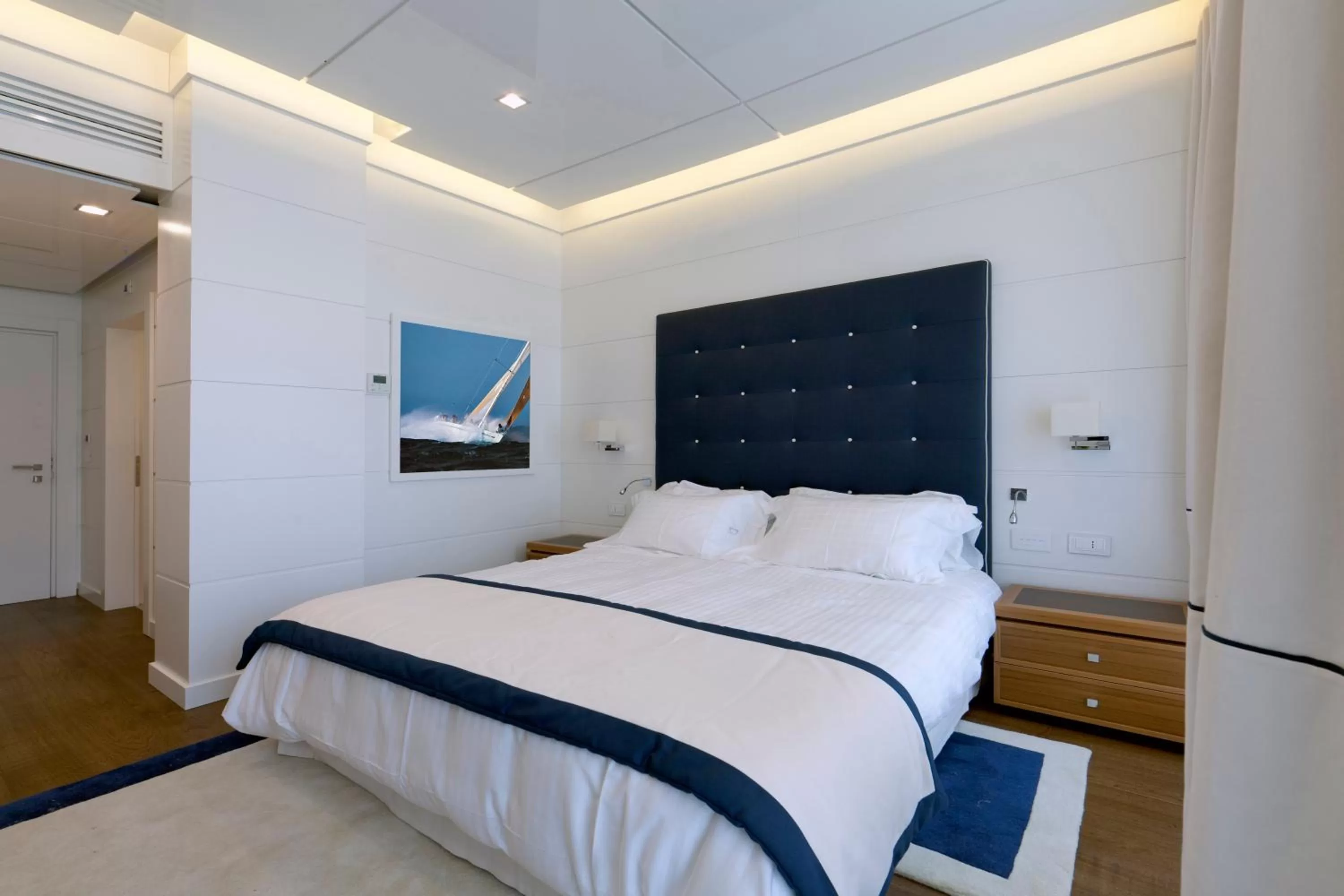 Bedroom, Bed in Albergo Yacht Club Marina Di Loano