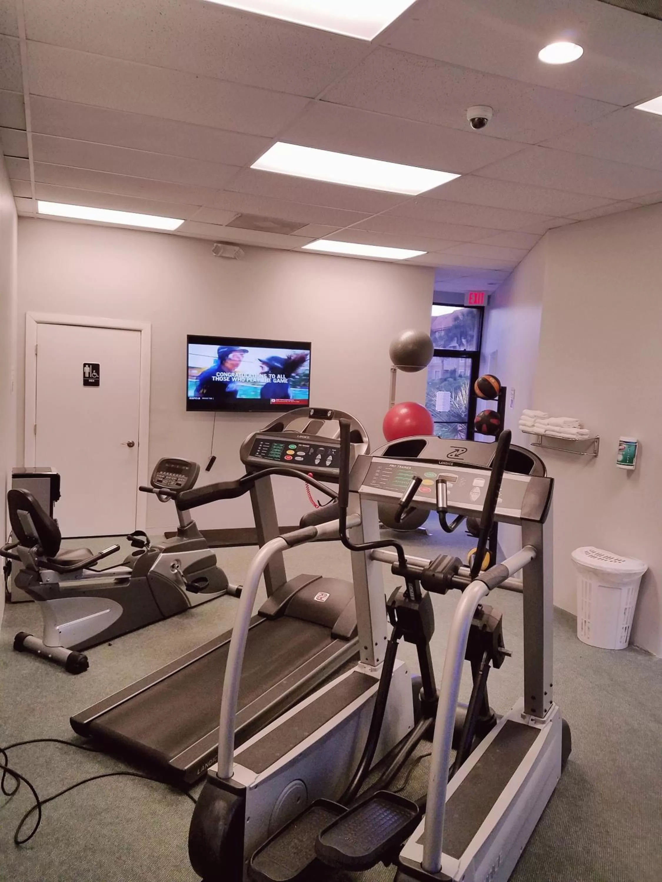 Fitness centre/facilities in Parc Corniche Condominium Suites