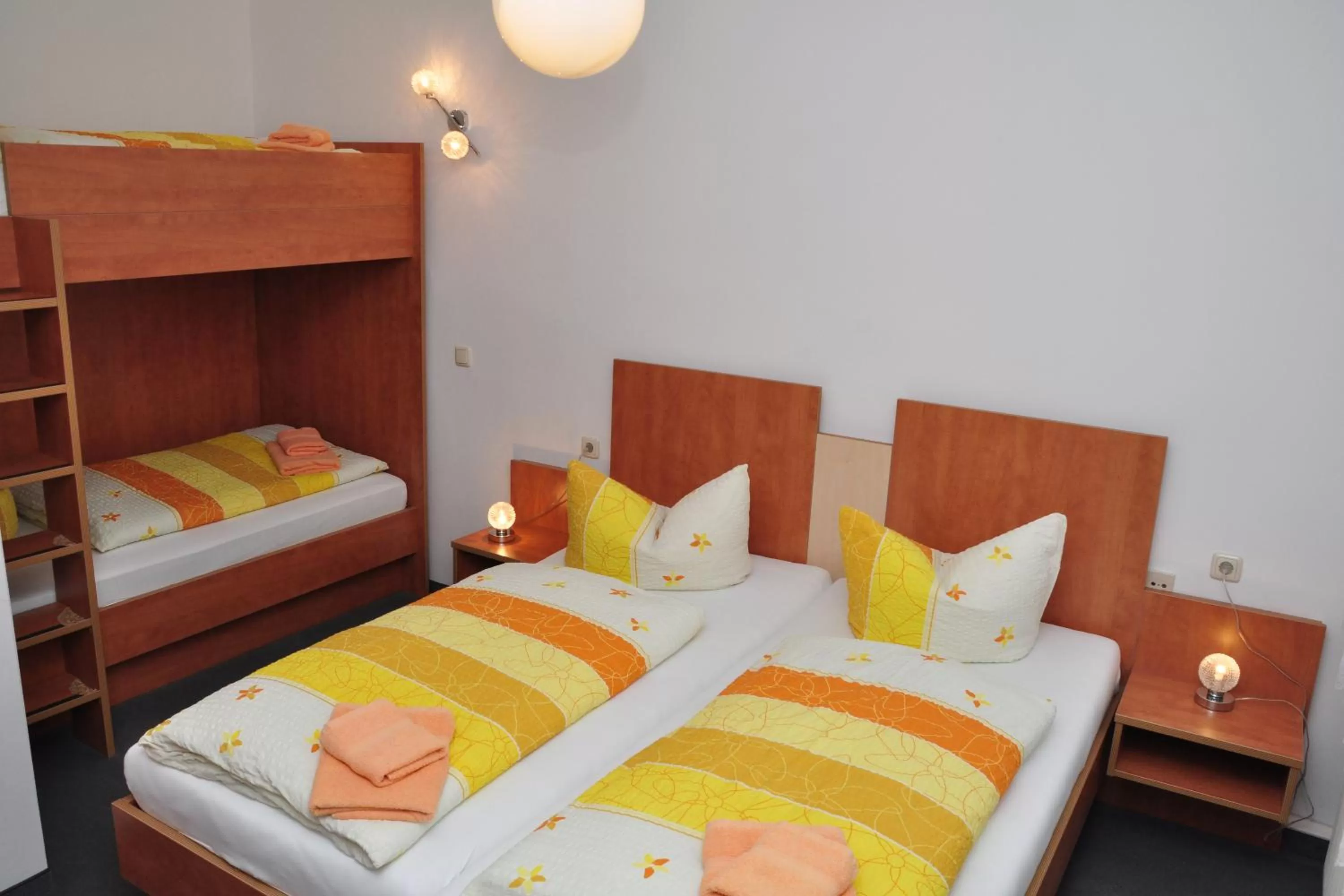 Bedroom, Bed in Hotel Am Hohen Schwarm