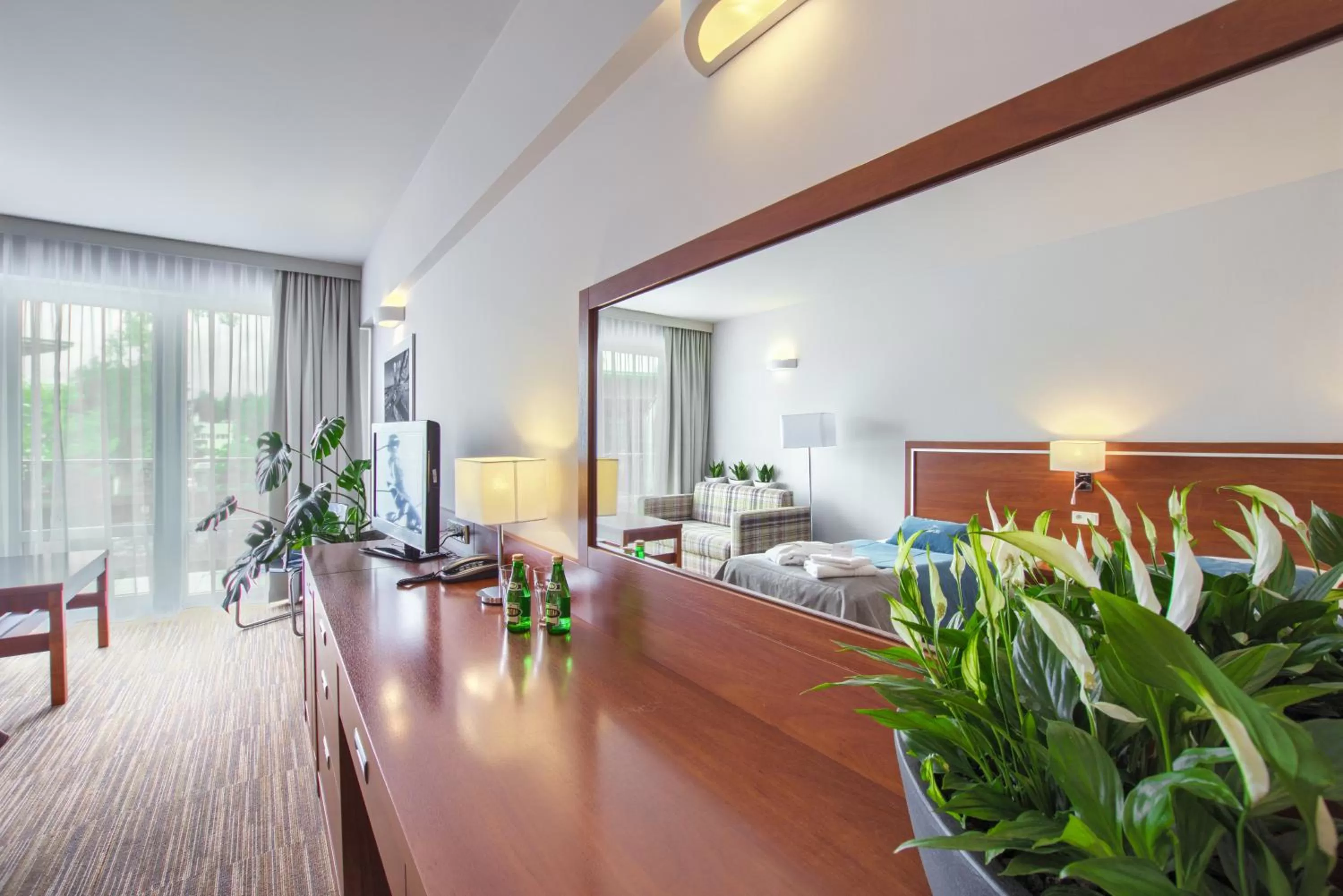 Seating area in Ikar Plaza