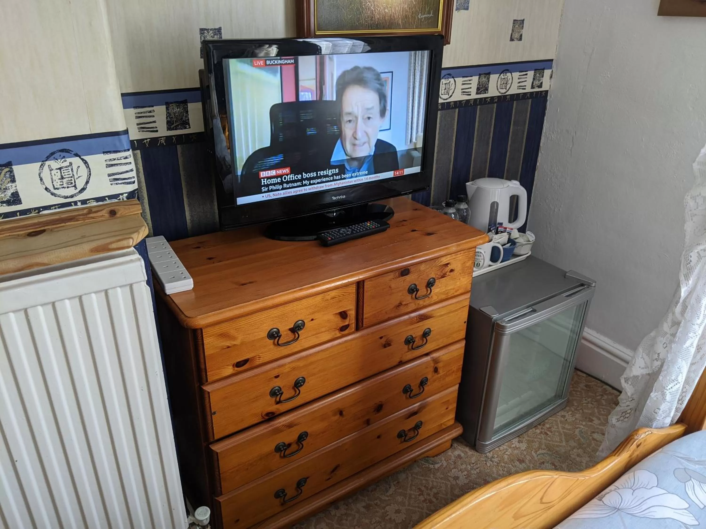 TV and multimedia in The New Guilderoy Hotel