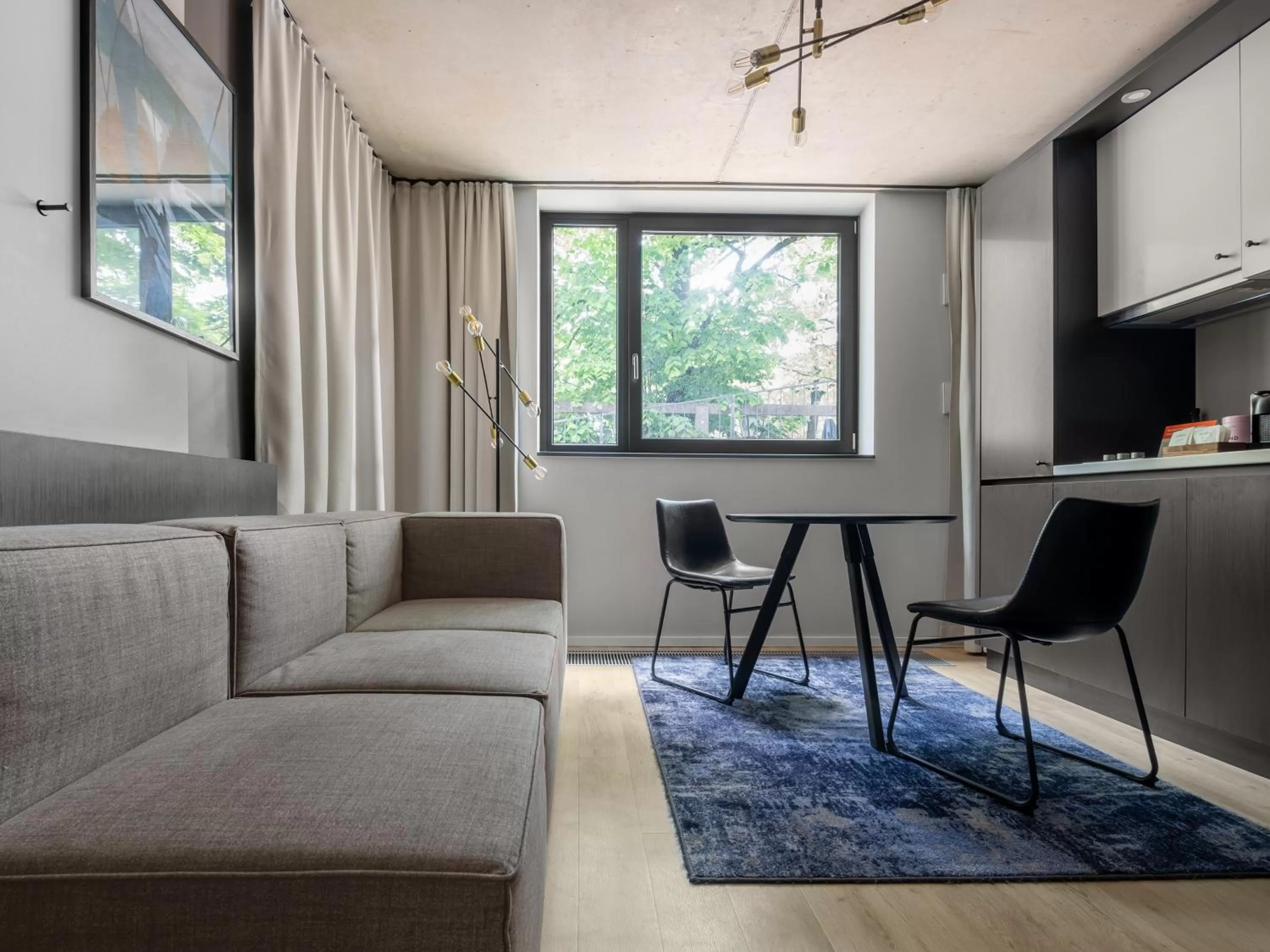 TV and multimedia in Numa Munich Stark