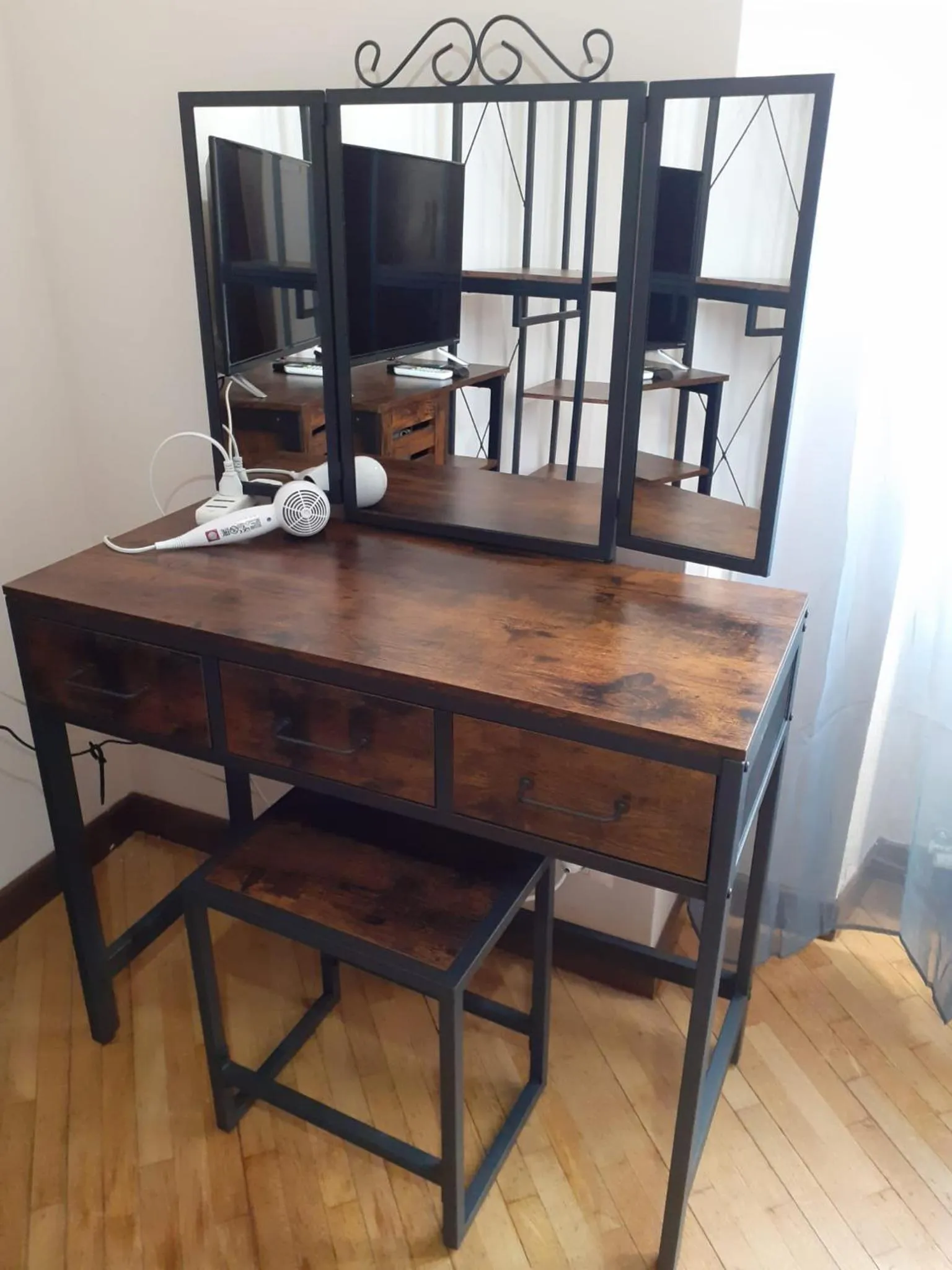 Bedroom in Megaride Guest House