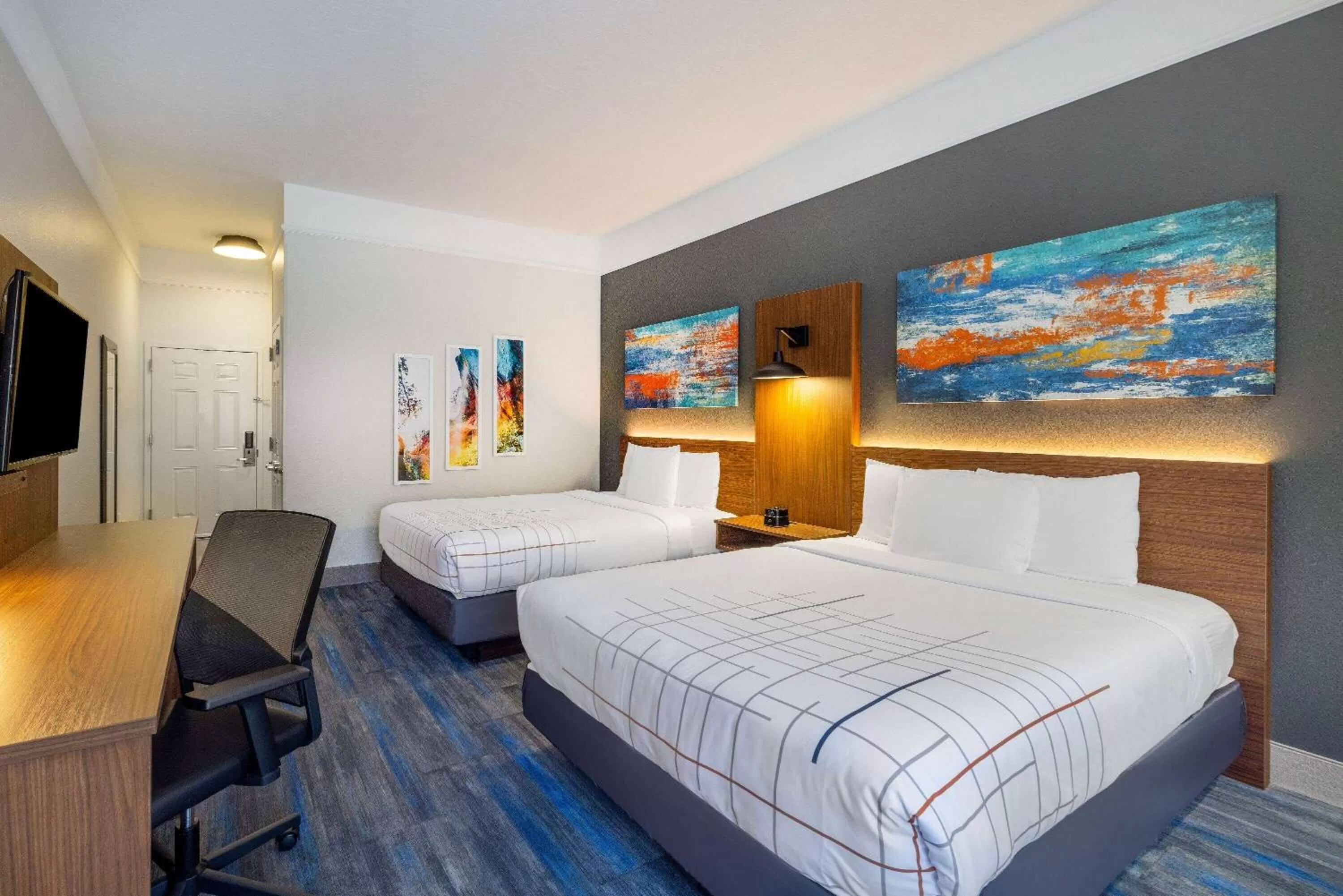 Photo of the whole room, Bed in La Quinta by Wyndham St. George