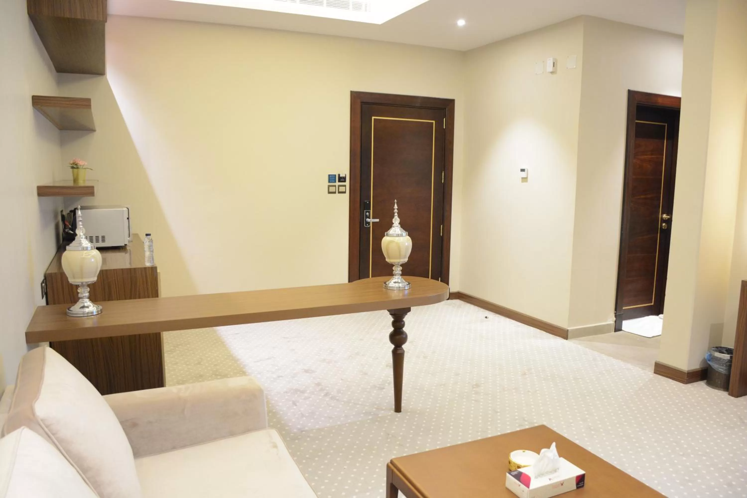 Living room in E1 Hotel