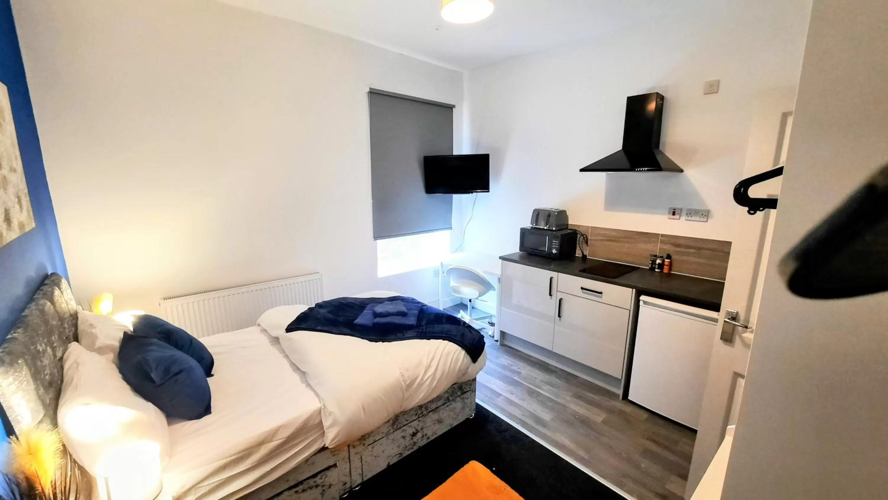 Bed in Burford Road - Stay. Sleep. Rest.