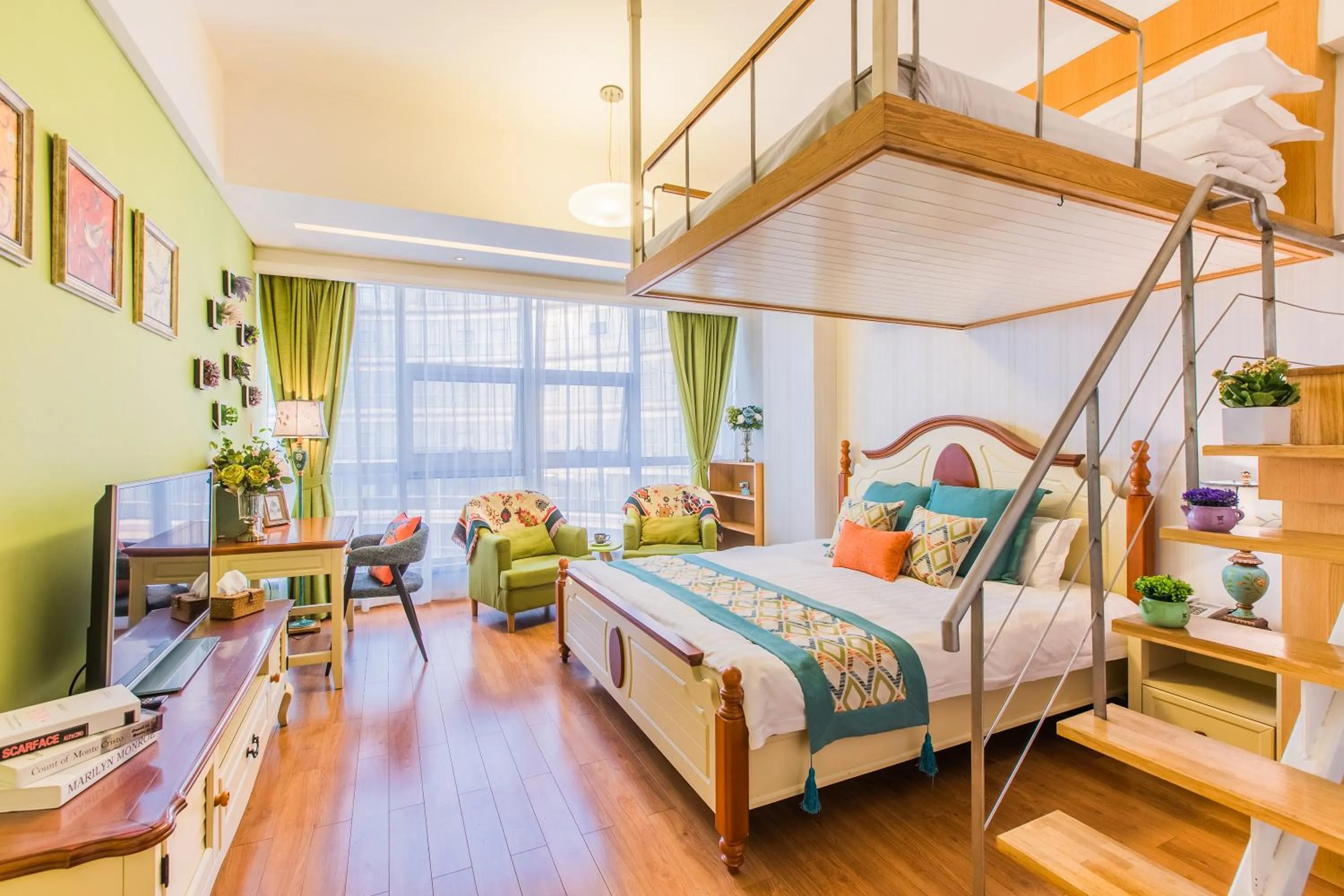 Bed in Westlake 7 Service Apartment