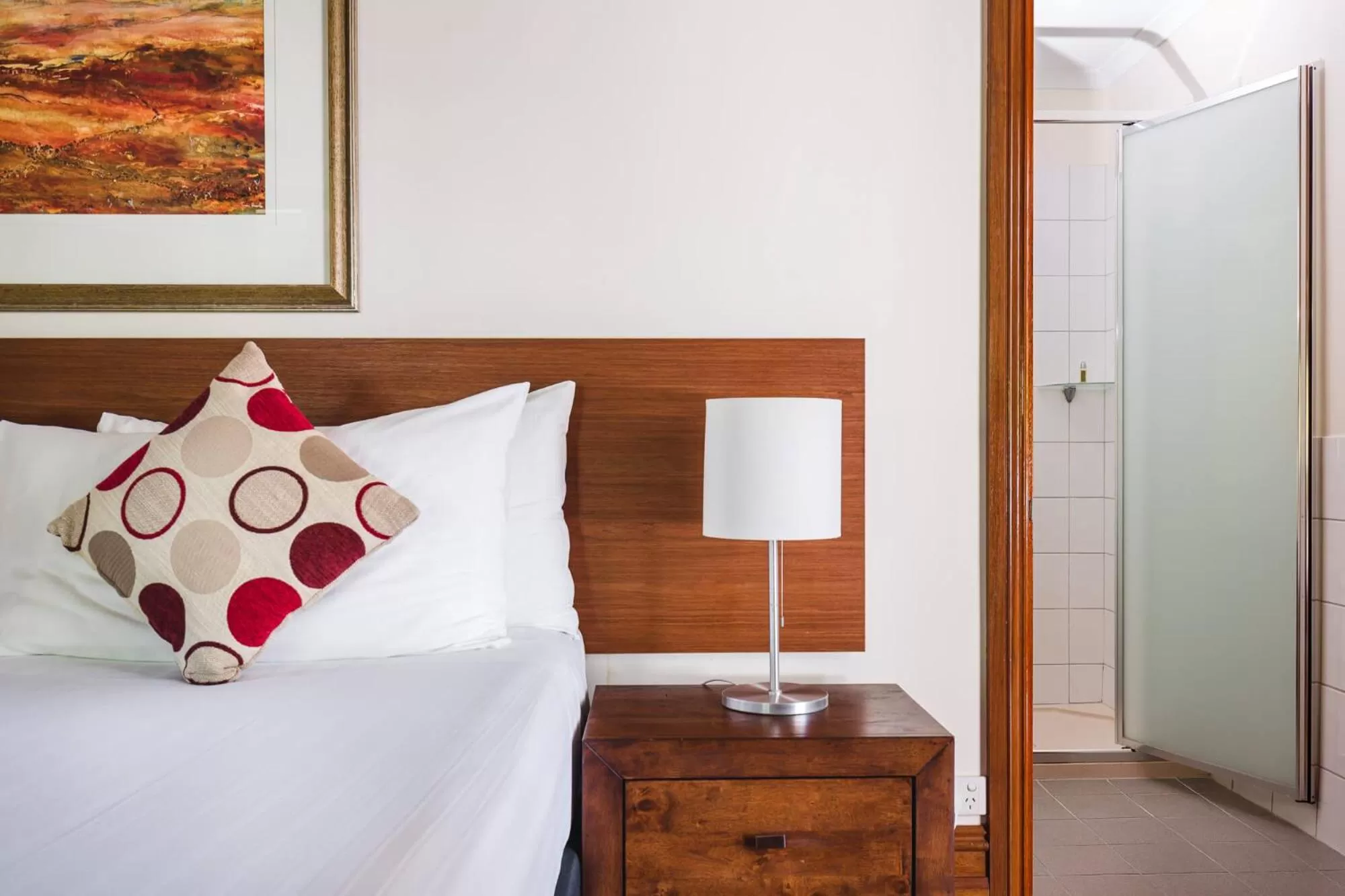 Bedroom, Bed in Cable Beach Club Resort & Spa